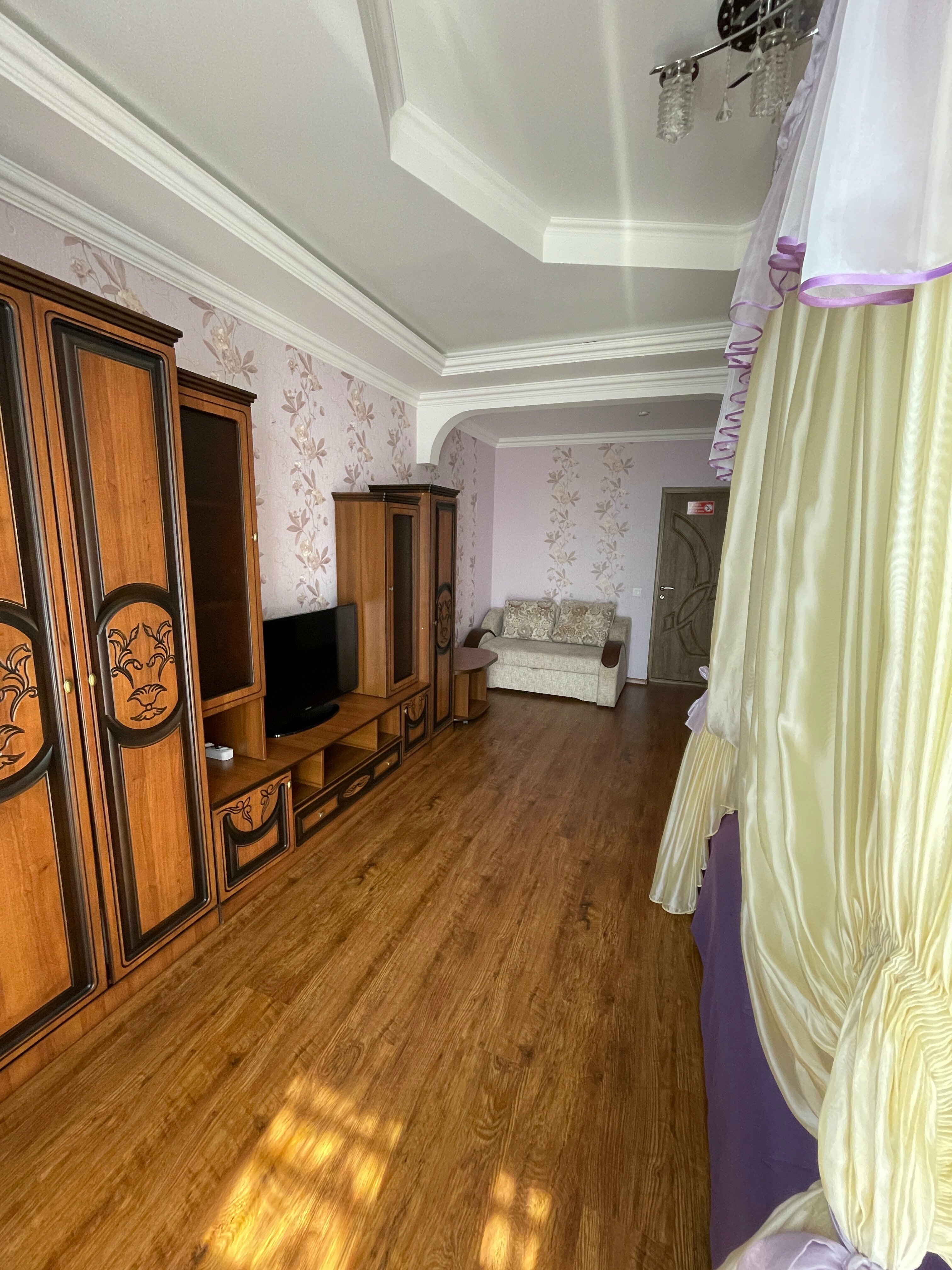 Люкс однокомнатный с балконом