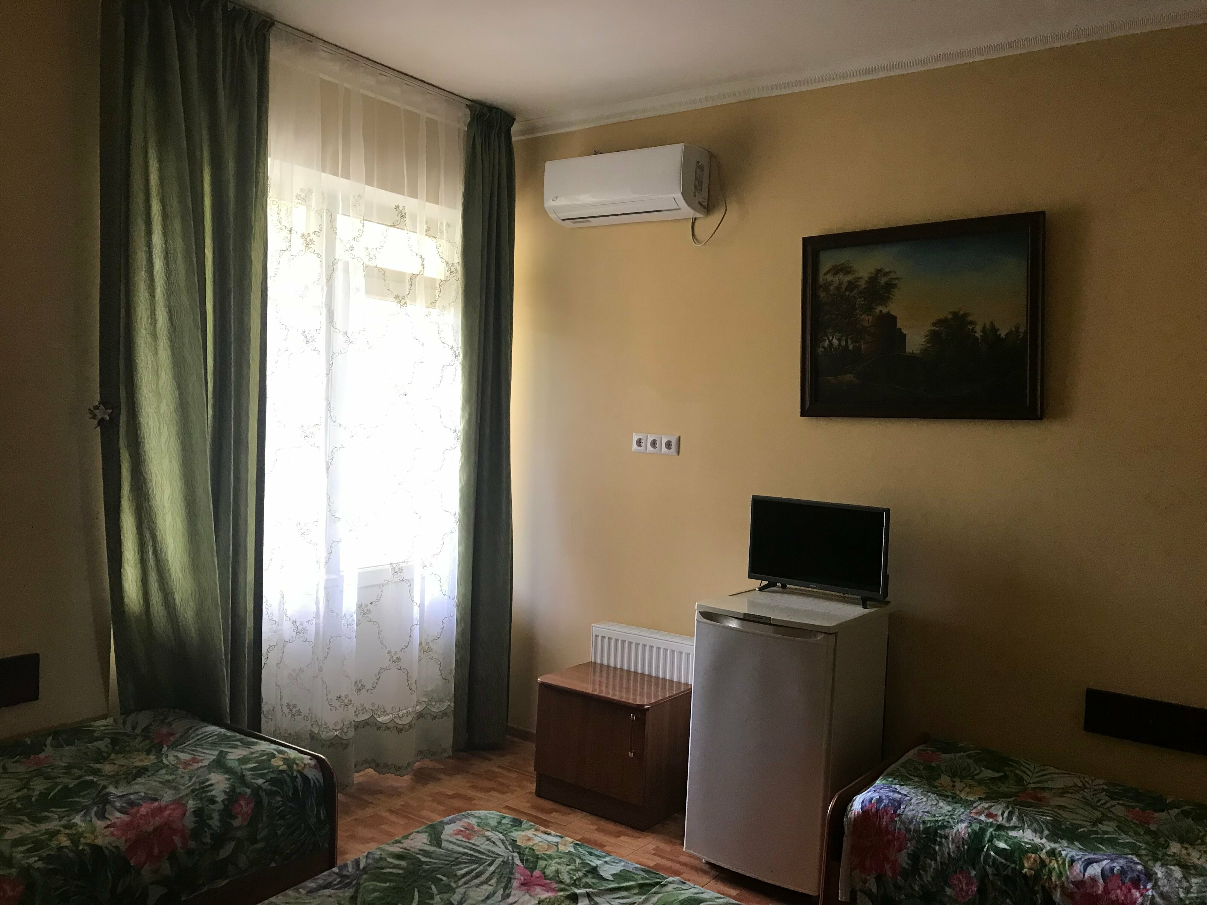 Четырехместный номер с балконом