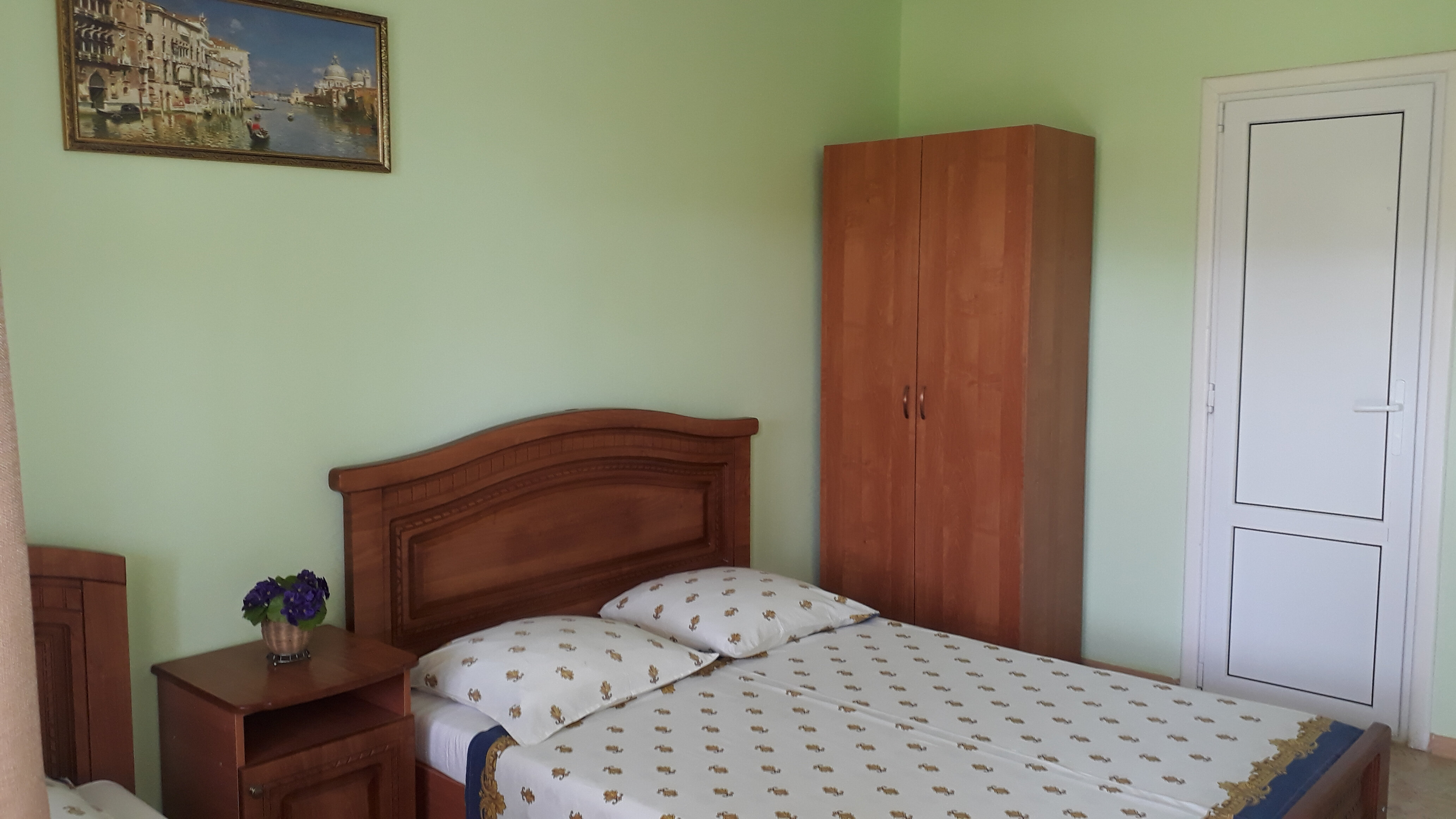 Стандартный трехместный номер