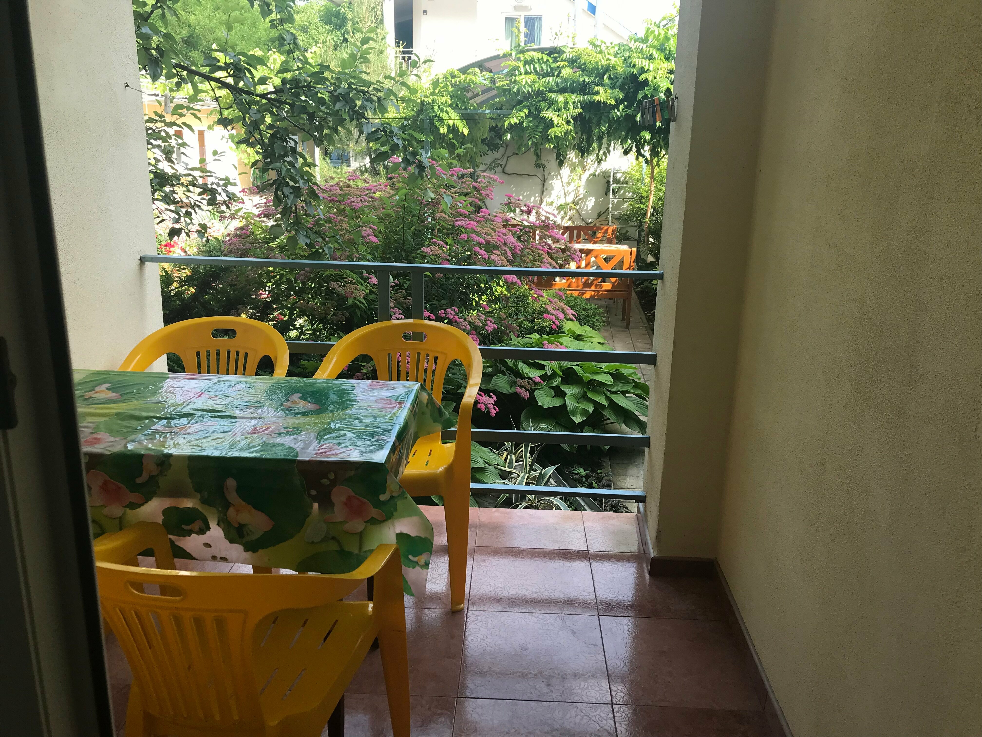 Четырехместный номер с балконом