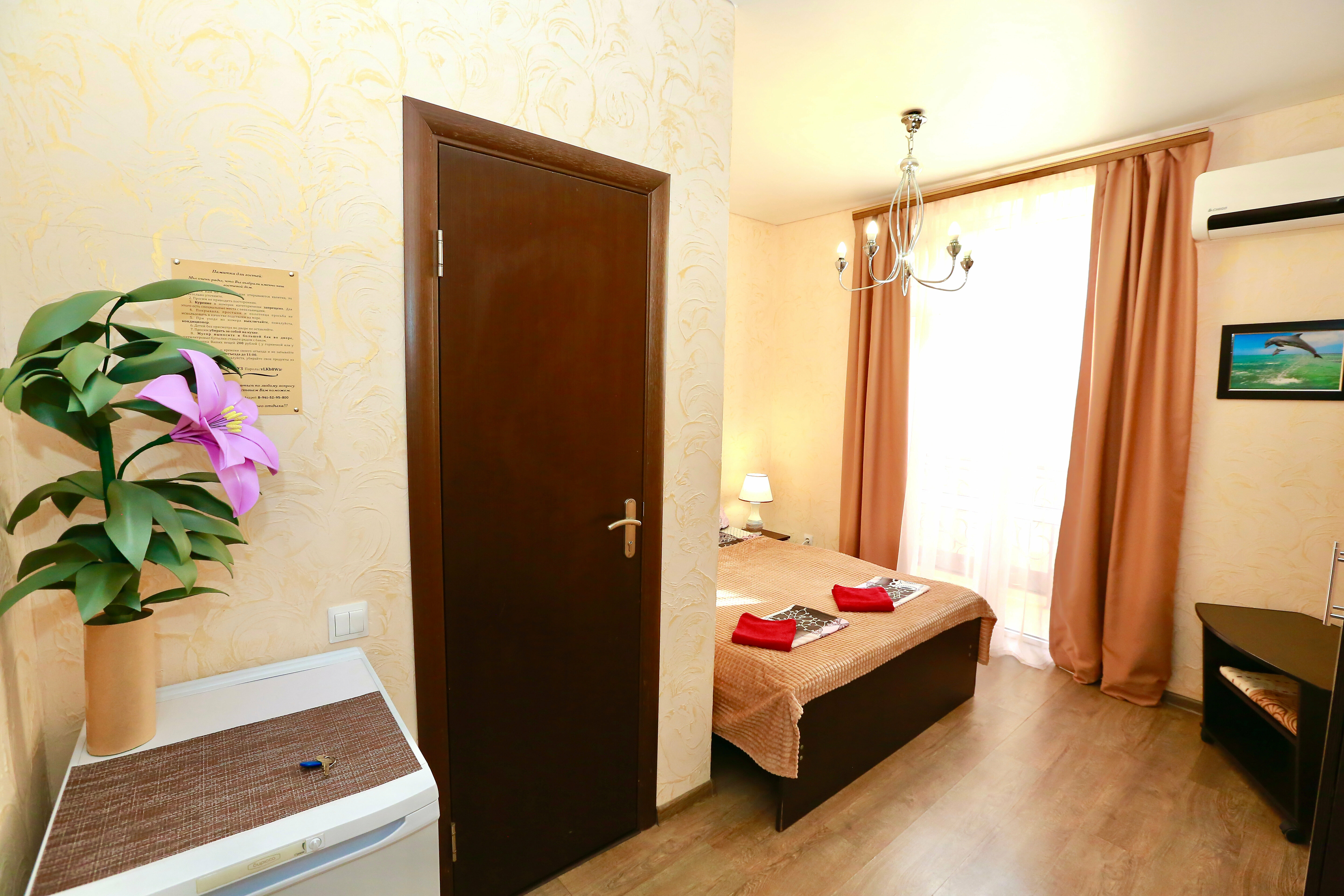 Двухместный номер 2 с одной кроватью и балконом