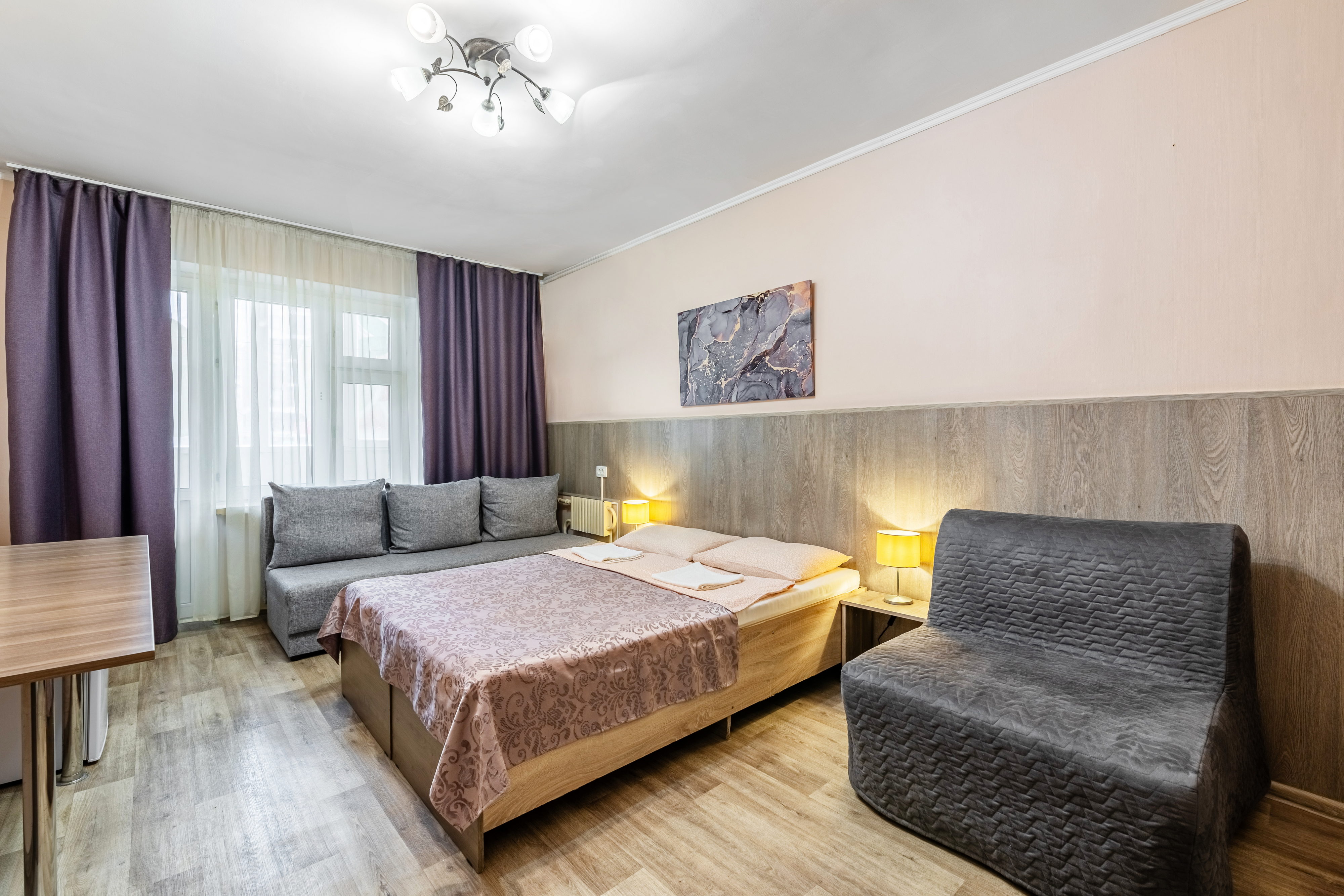 Номер студия с собственной ванной комнатой