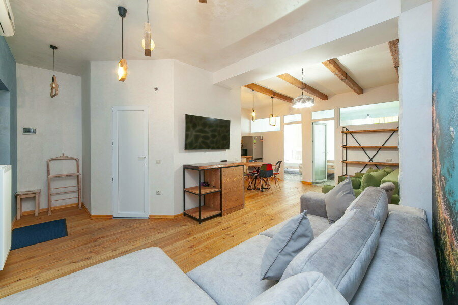 Апартаменты с балконом