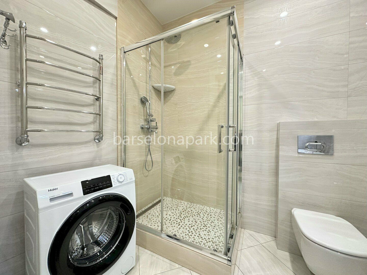 Студия с балконом в самом центре Сочи! Пляж и набережная в 5 минутах!