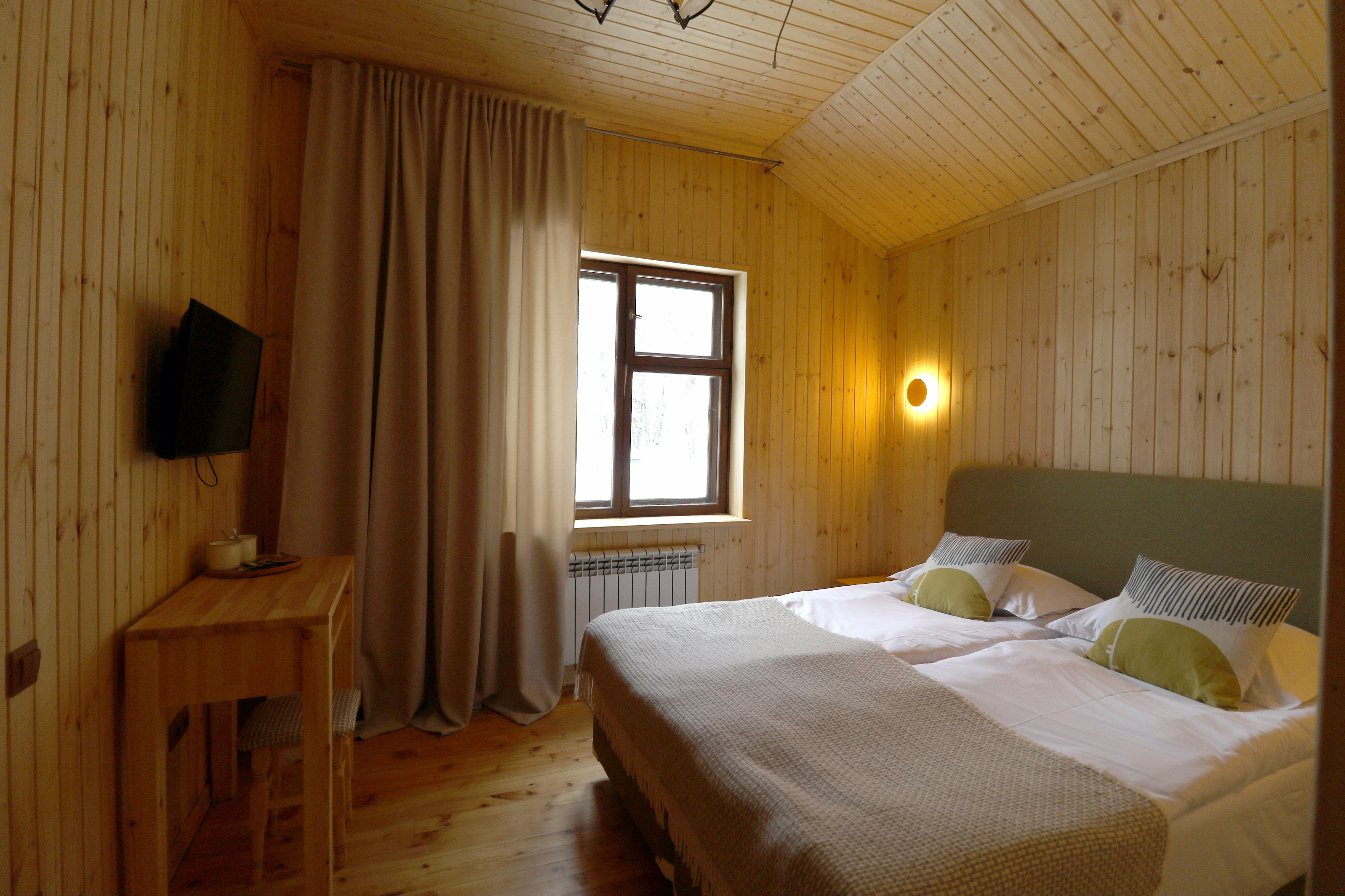 Двухместный номер с 1 кроватью или 2 отдельными кроватями и собственной ванной комнатой