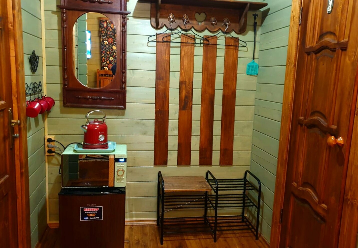 Однокомнатный люкс — домик с видом на территорию