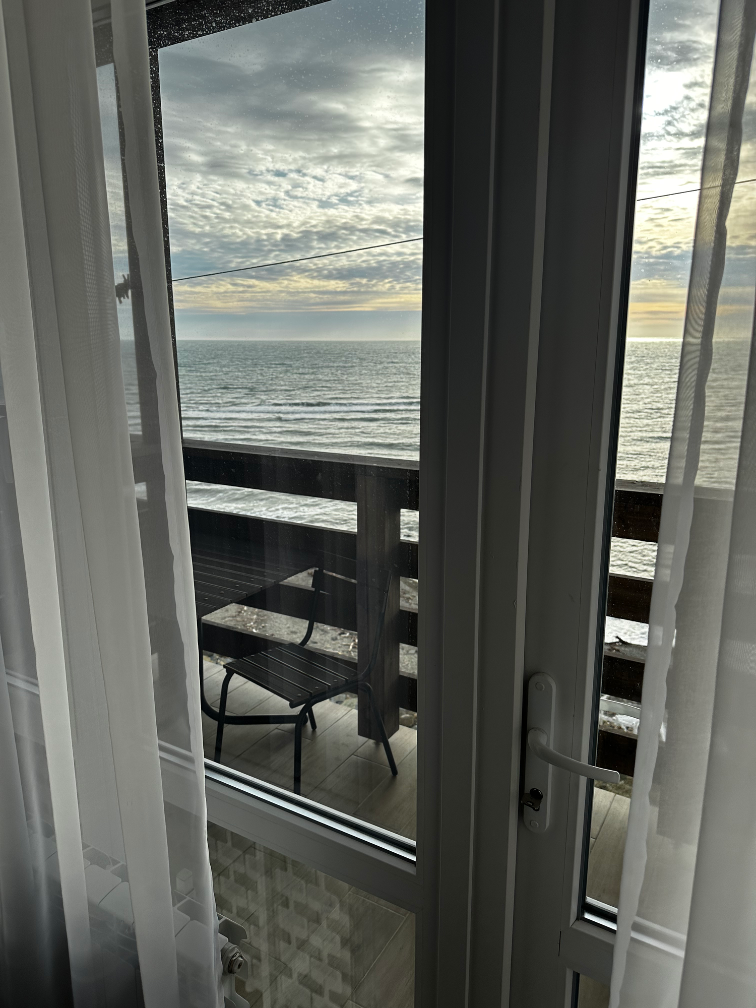 Трехместный номер с видом на море