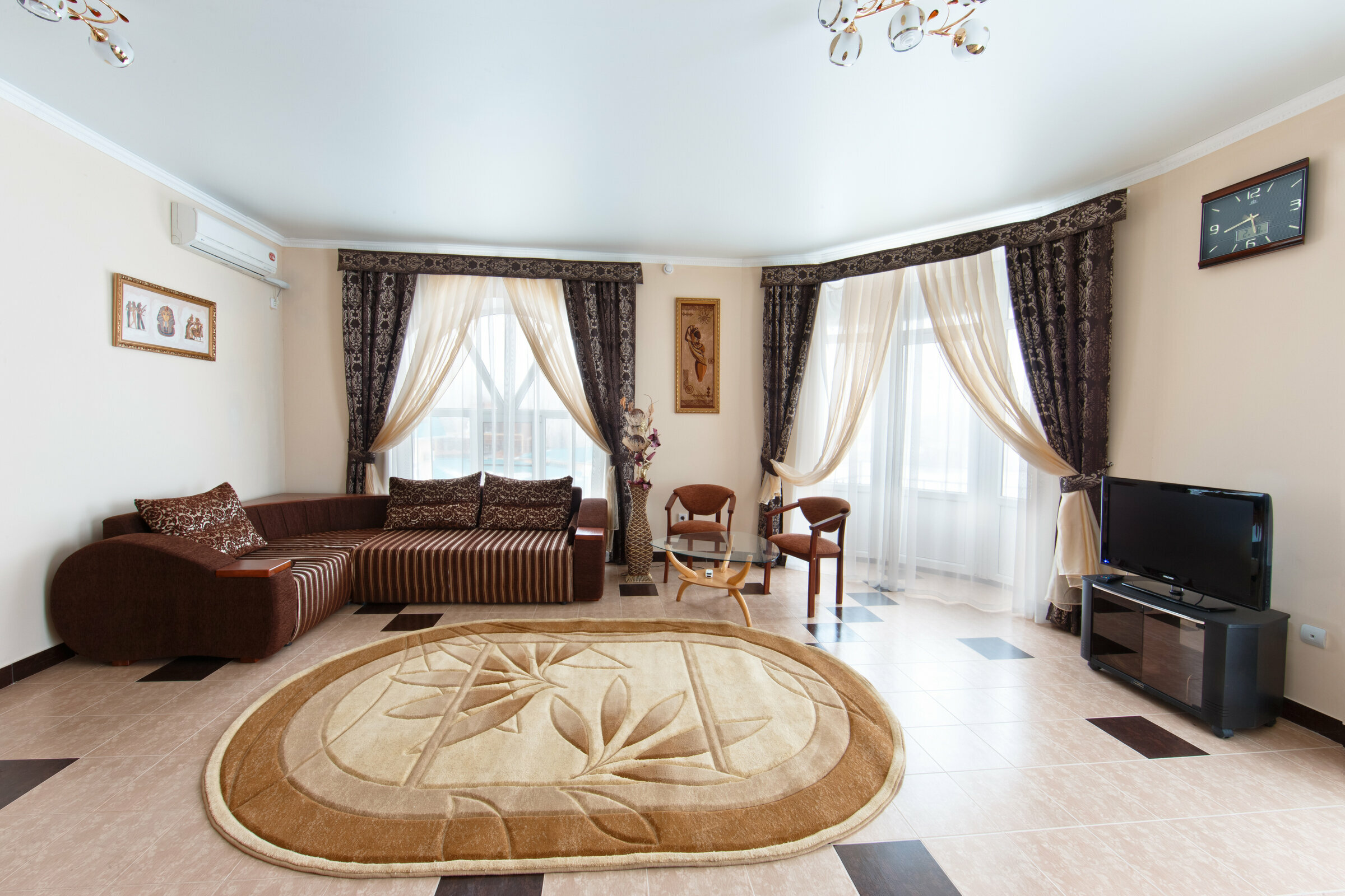 Апартаменты