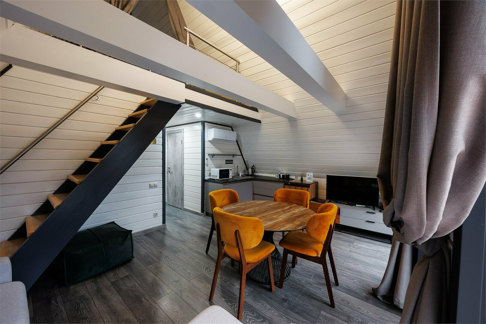 Вилла A-frame (Студия)