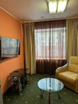 Номер комфорт улучшенный с 1 двуспальной кроватью в Строитель