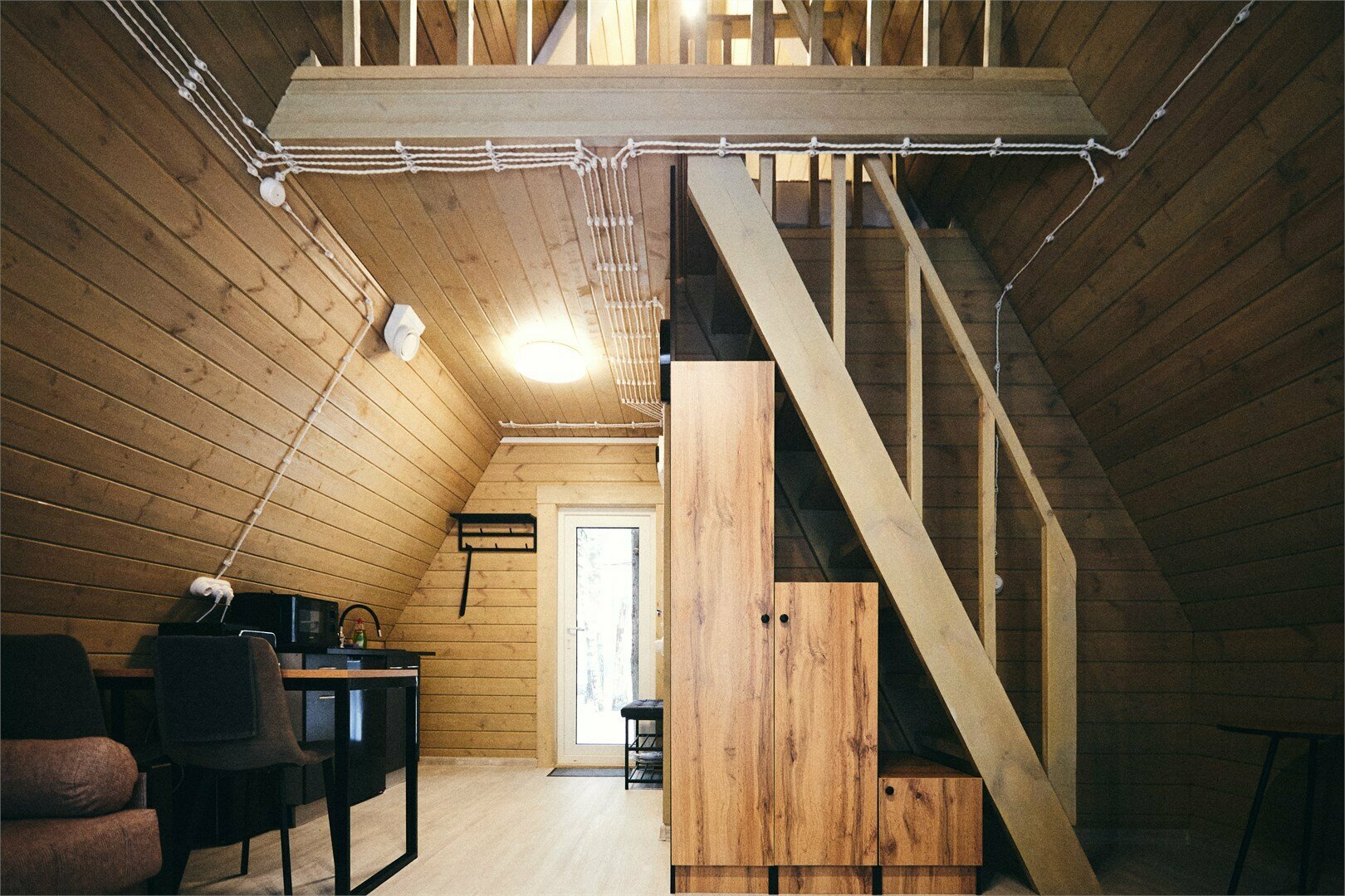 Панорамный эко-дом в стиле А-фрейм