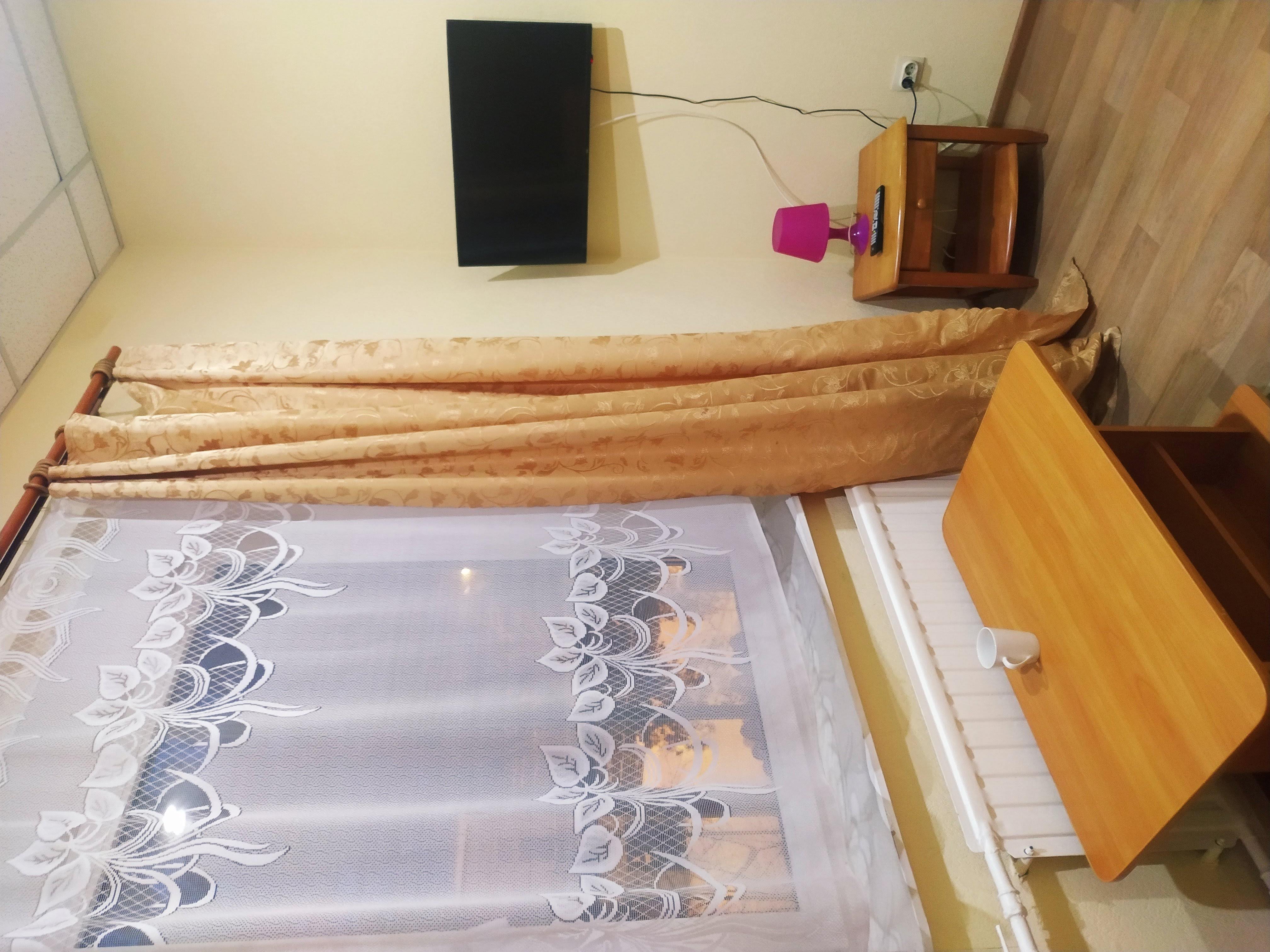 Одноместный номер с общим душем и туалетом