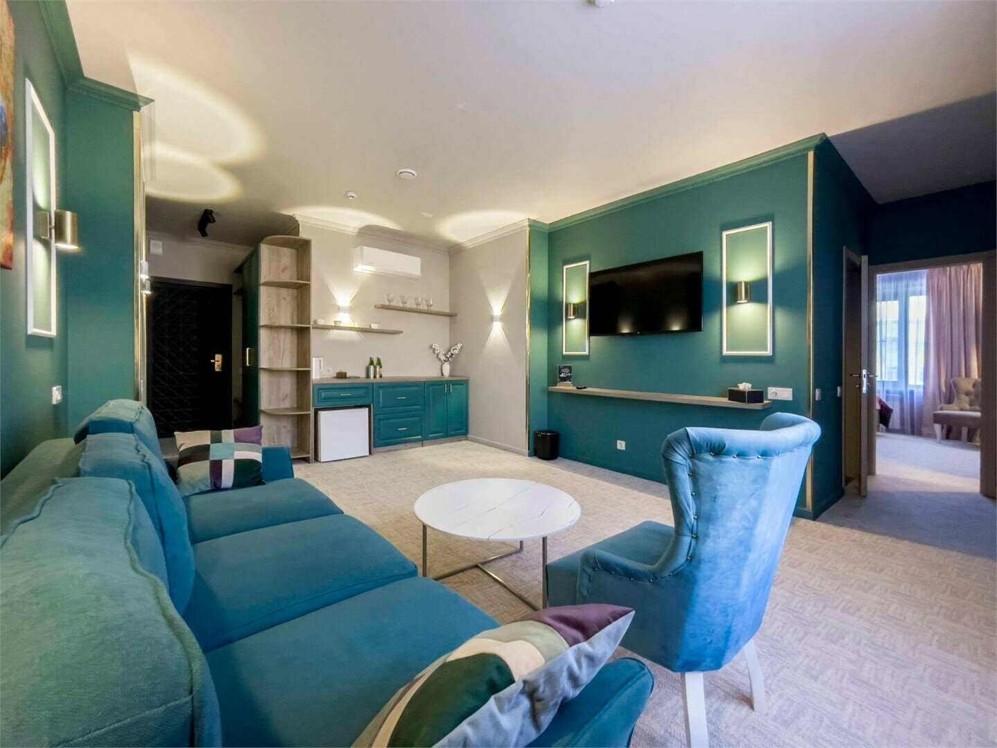 №4 ЛЮКС GRAND RESIDENT SUITE (2 комн., 50 м²)