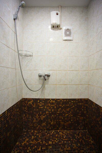 Двухместный номер Делюкс с 1 кроватью и душем