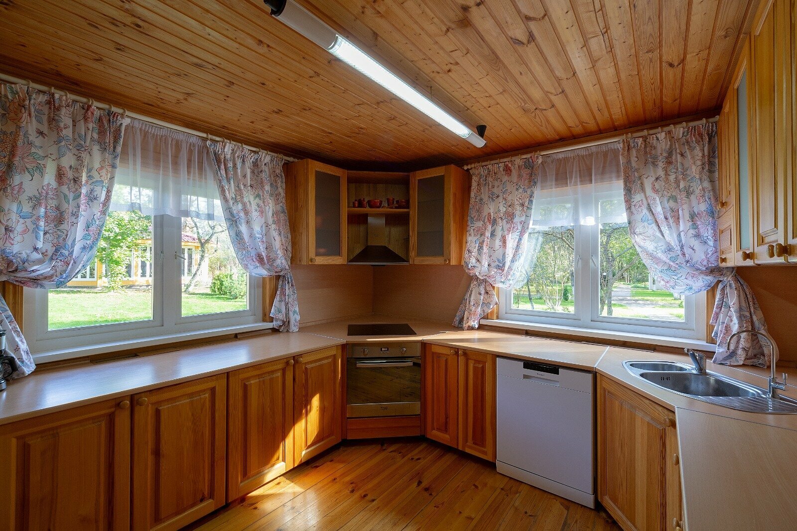 Коттедж для семейного отдыха