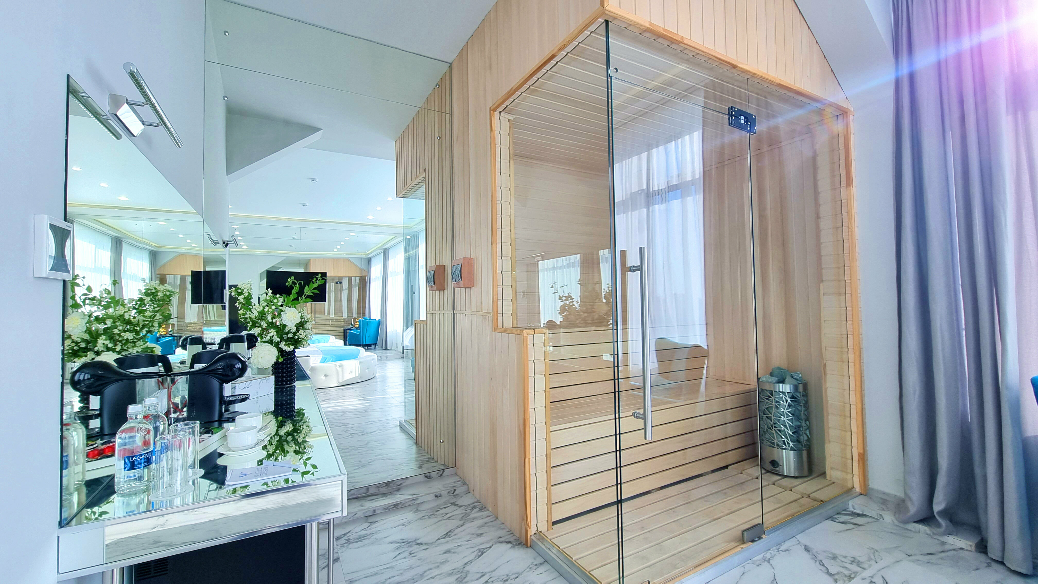 Люкс с сауной