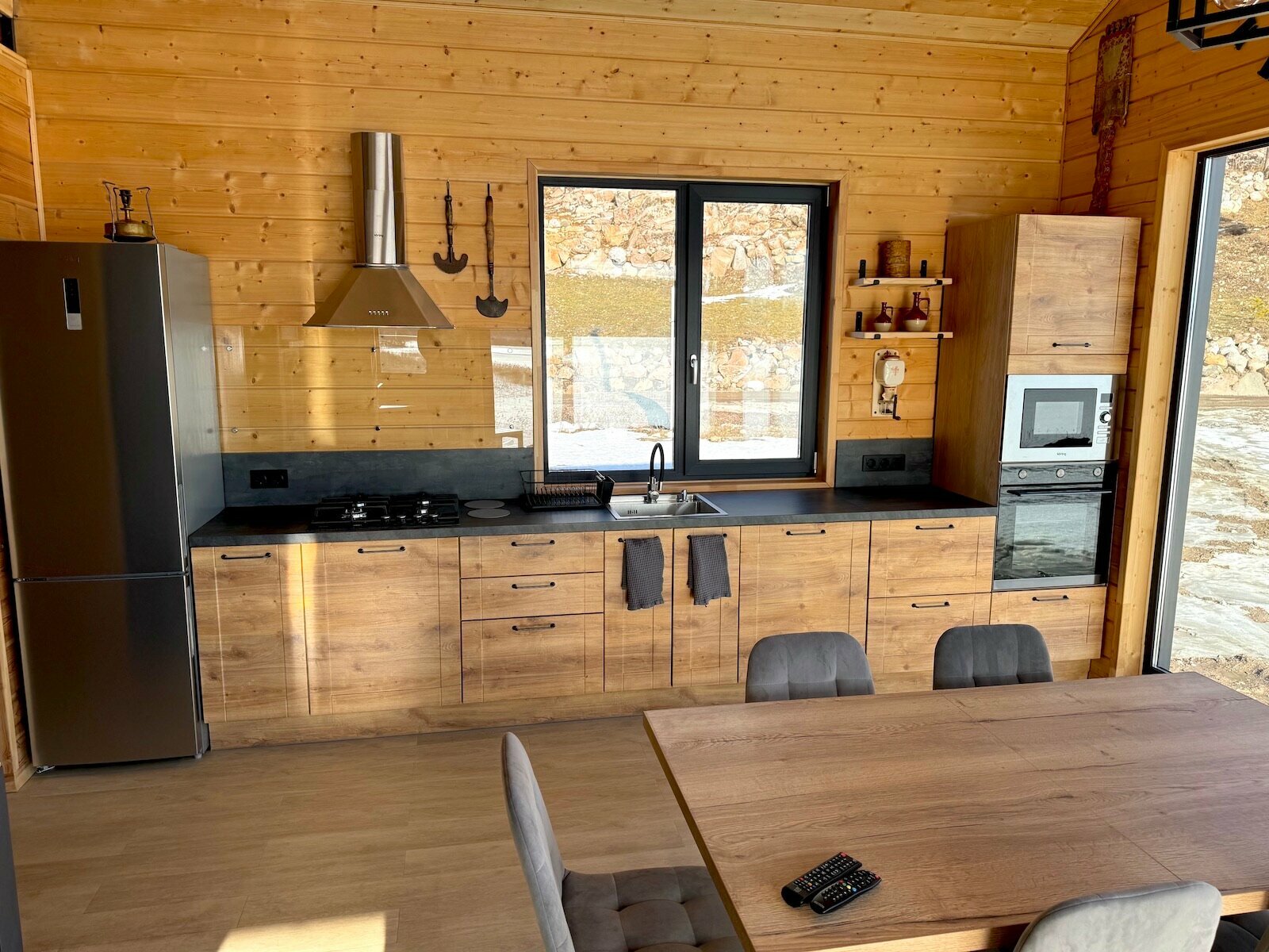 ДОМИКИ ИХОЯРВИ на ОЗЕРЕ (ДОМ №4)