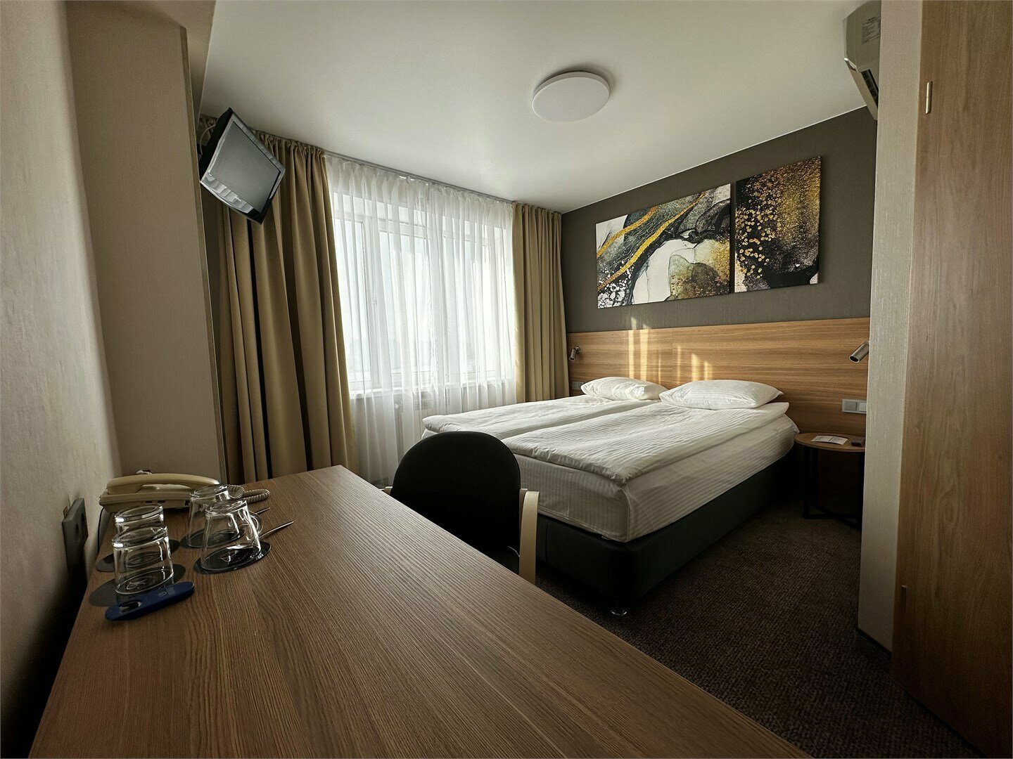 Улучшенный двухместный номер с 1 кроватью