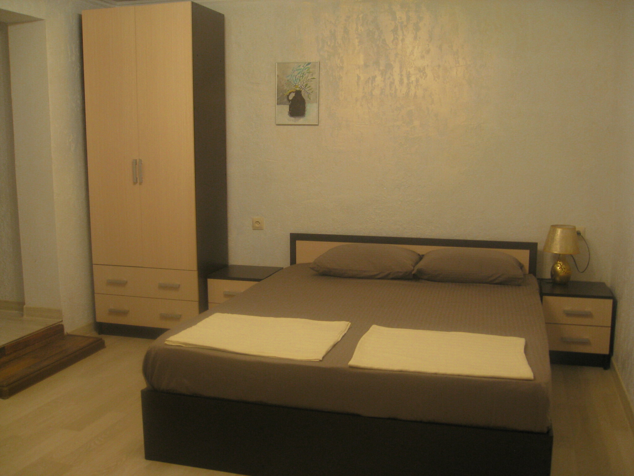 Cемейный номер с собственной ванной комнатой