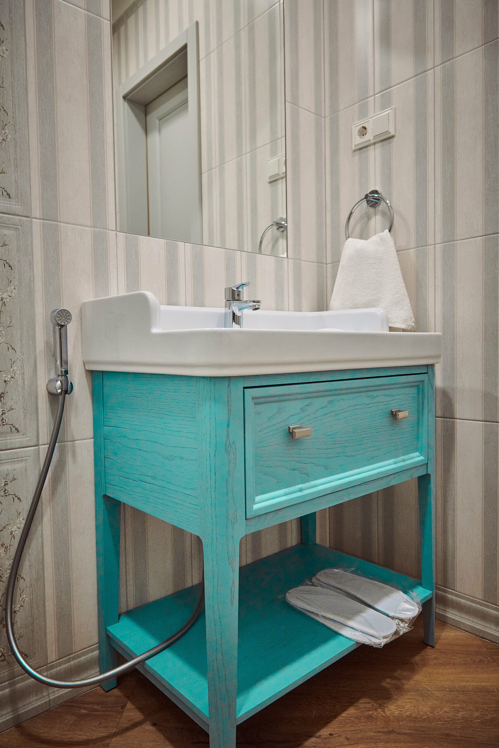 Семейный номер  Мансарда DBL/TWIN