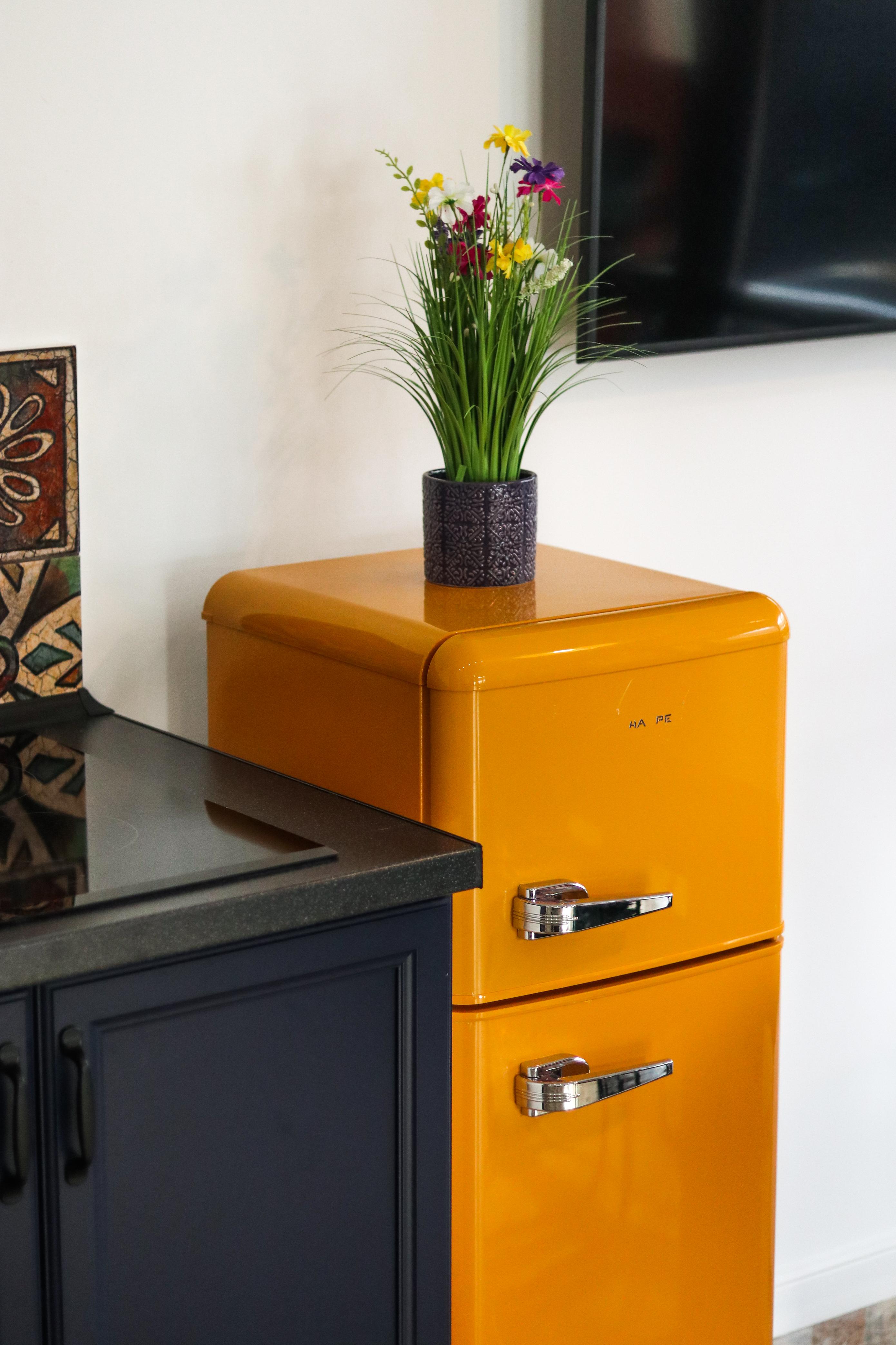 Оранжевый дом на 6 человек