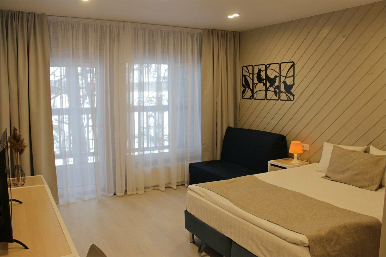 Однокомнатный Комфорт  в ТВИН ХАУСЕ с ВИДОМ НА ОЗЕРО