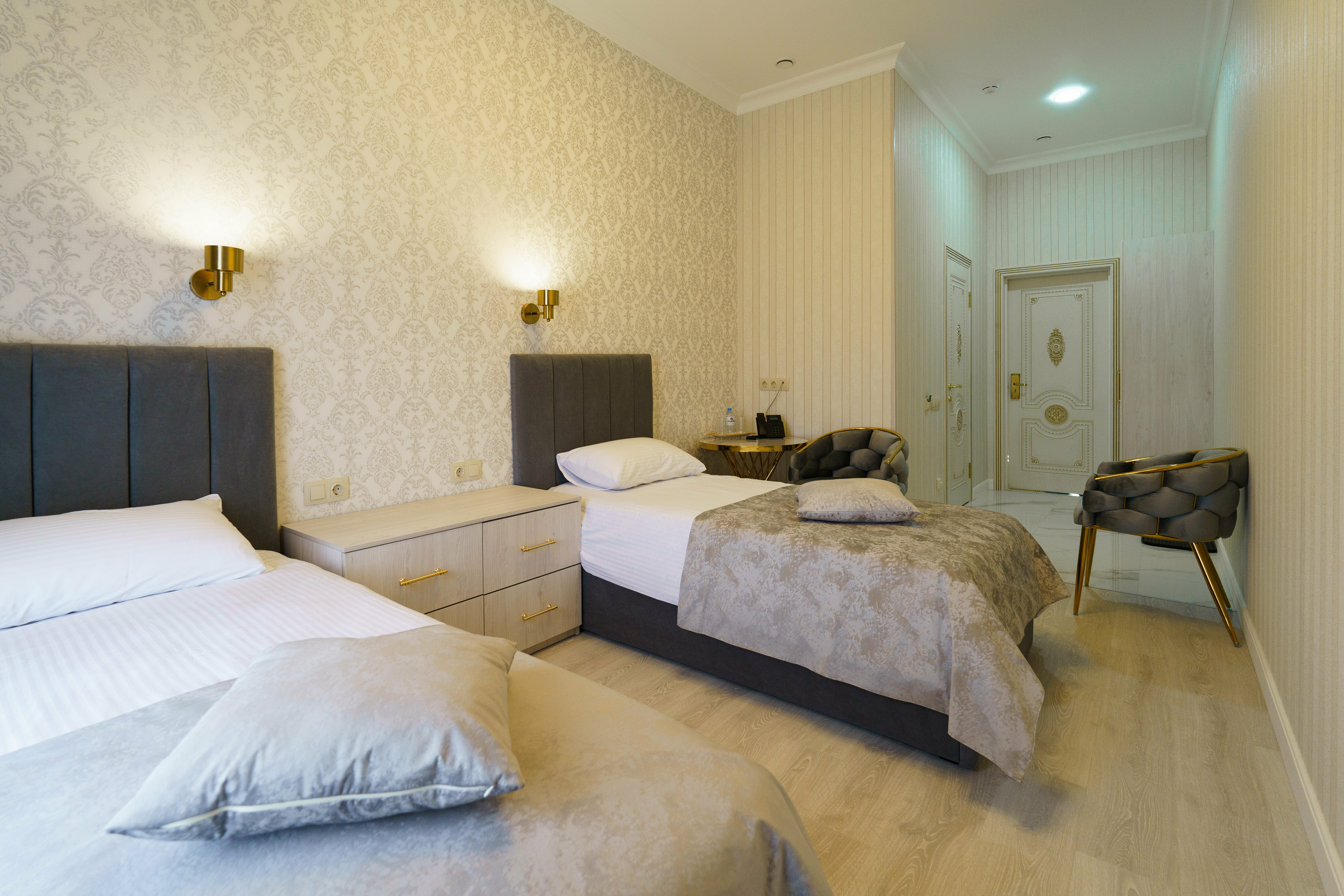 Двухместный номер с 2 отдельными кроватями и душем