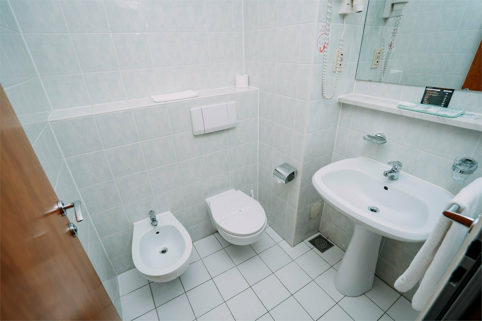 ОДНОМЕСТНЫЕ НОМЕРА КАТЕГОРИИ «Б» 2 этаж