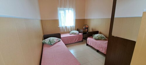 Бюджетный трехместный номер в Алиса