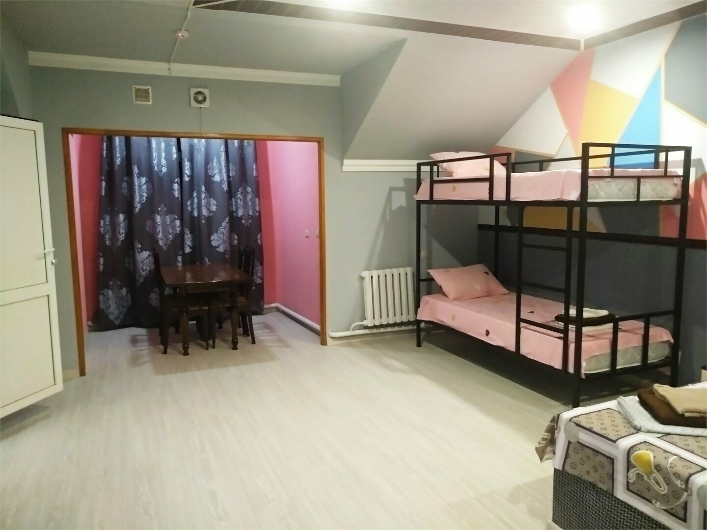 Семейный номер (для 4 гостей)