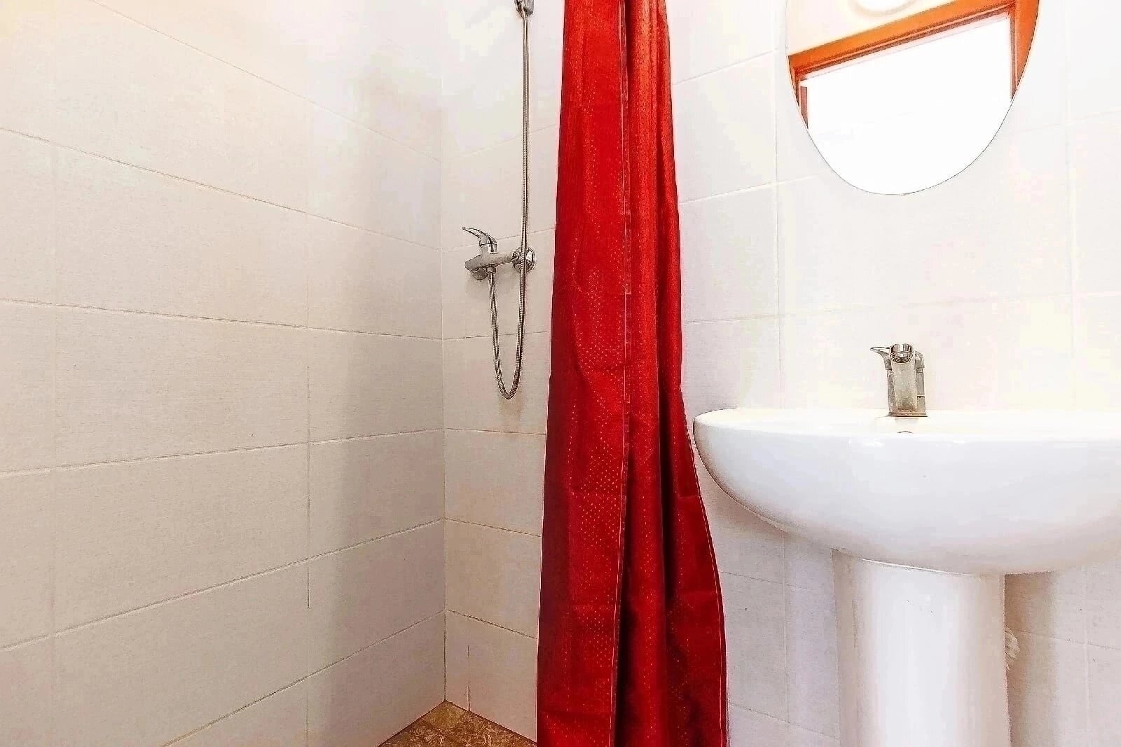 Улучшенный трехместный номер