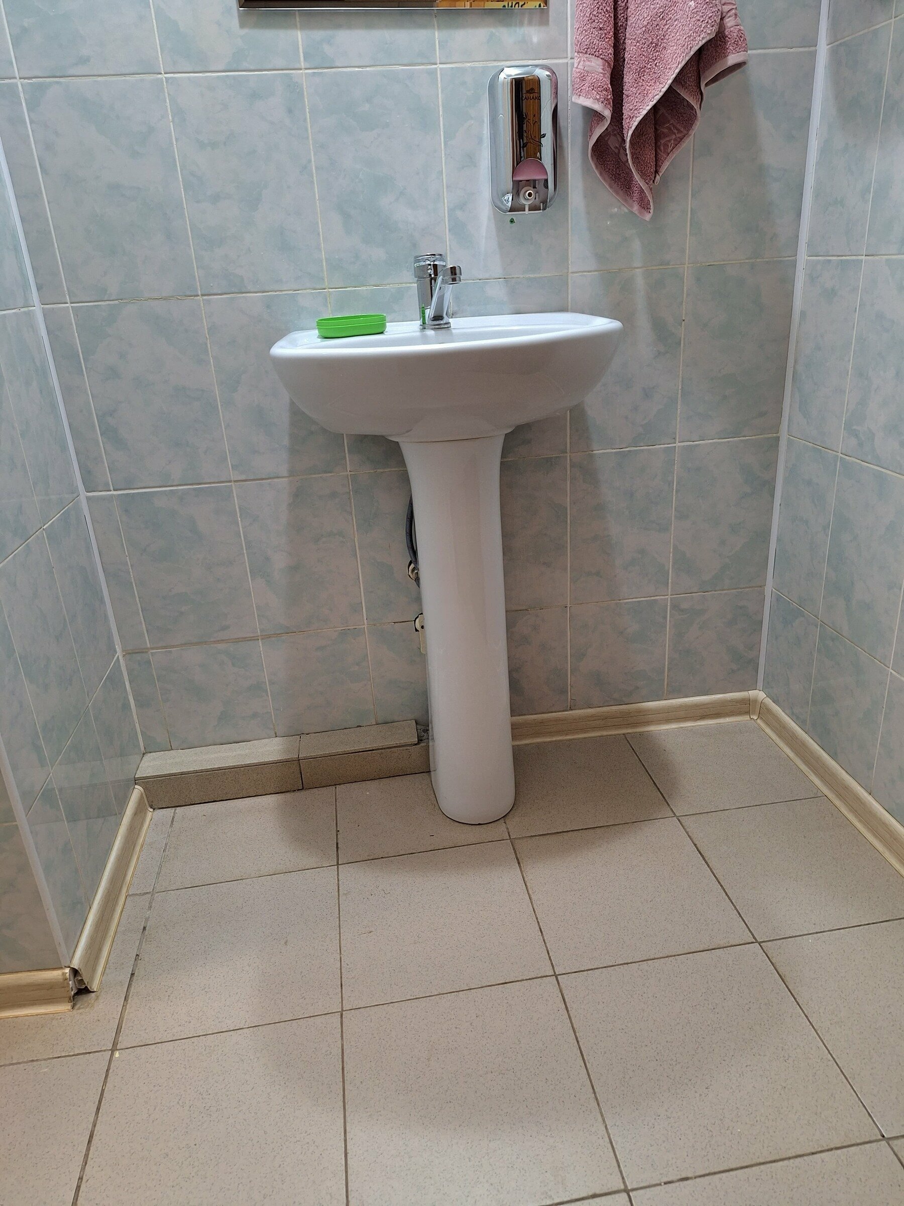 Бюджетный трехместный номер