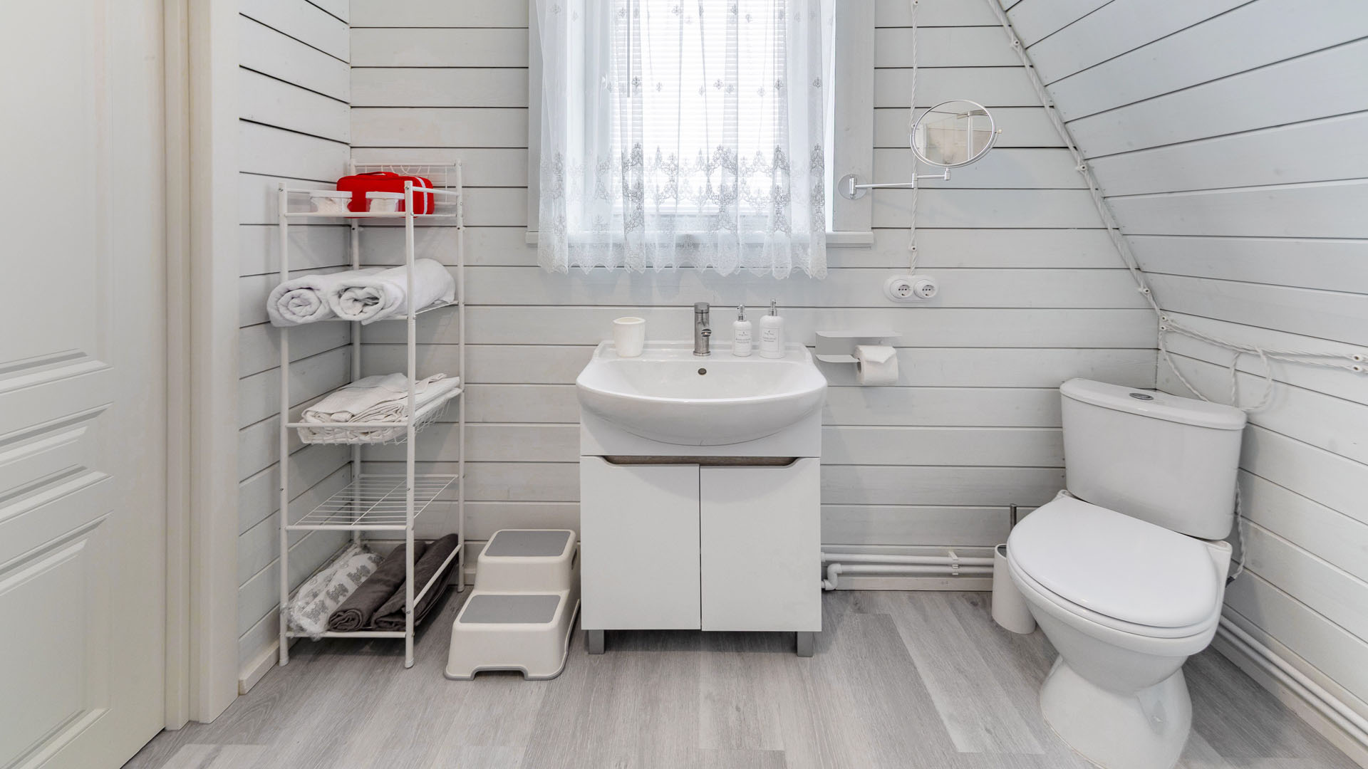 Дом с видом на лес