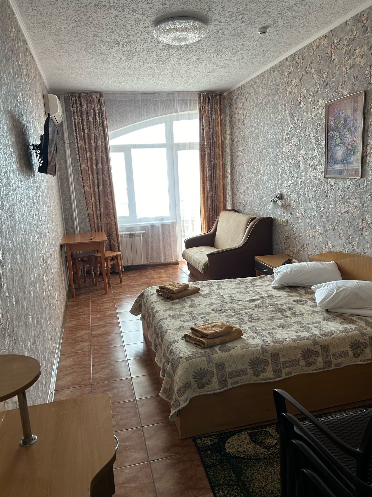 Большой двухместный номер с 1 кроватью