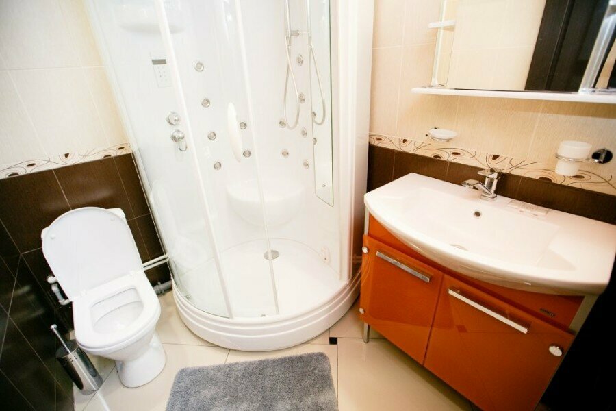 Cемейный номер с собственной ванной комнатой