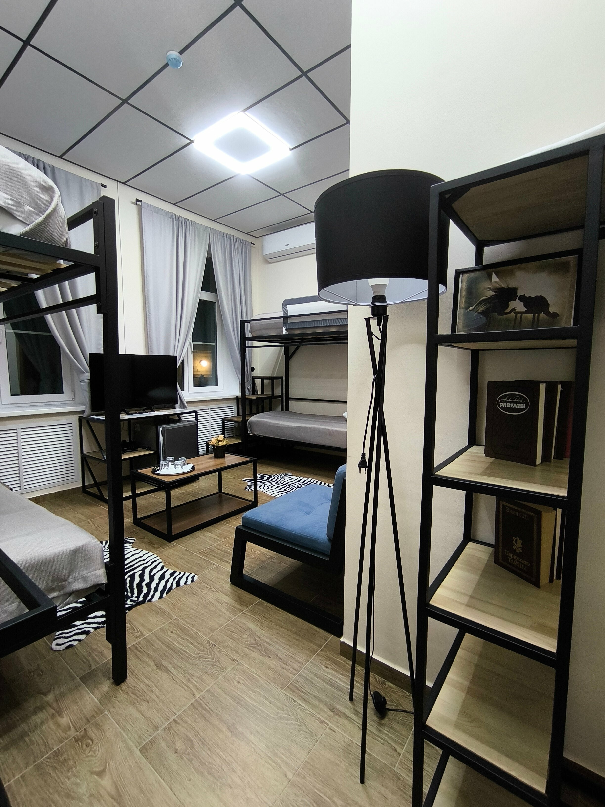 Четырехместная комната