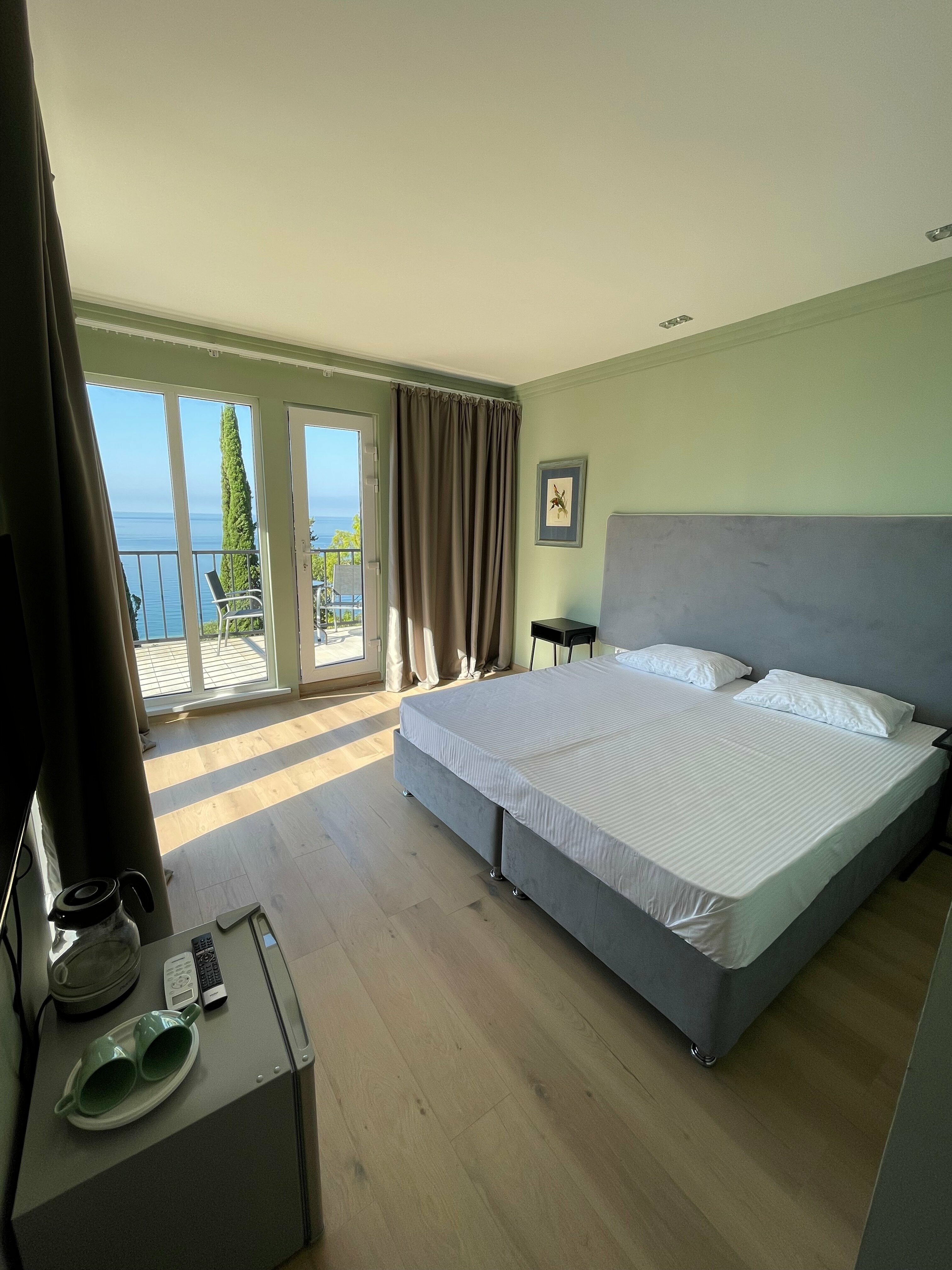 Двухместный стандарт с балконом и видом на море