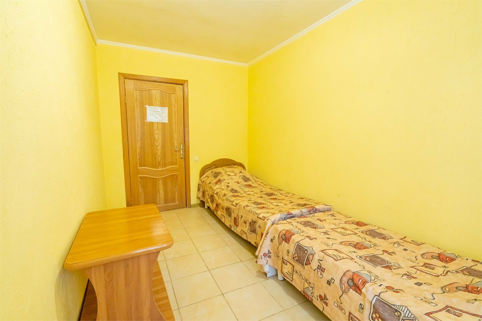 Д4 Двухкомнатный номер с 4 кроватями и раскладным диваном