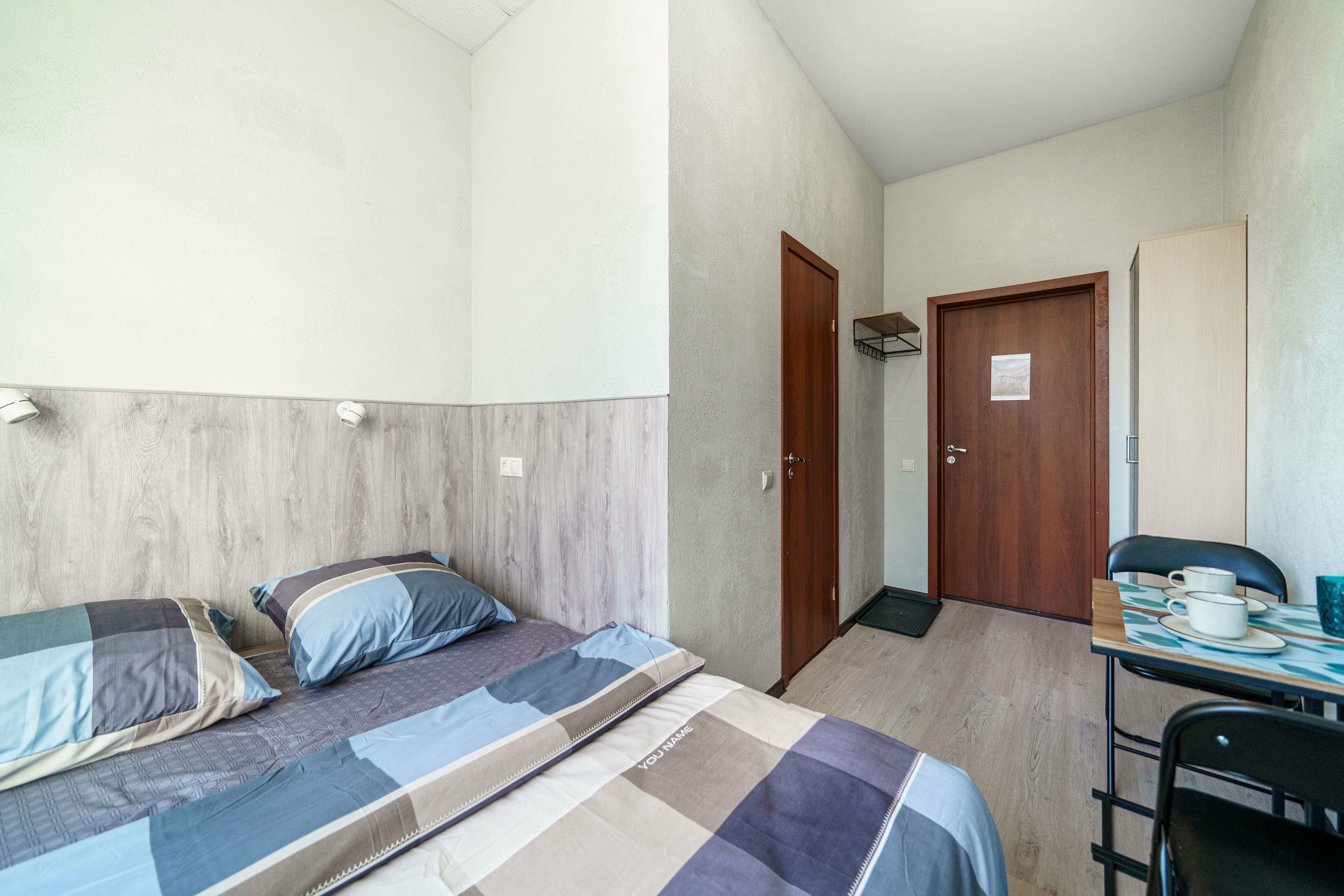 Двухместный номер с одной большой кроватью