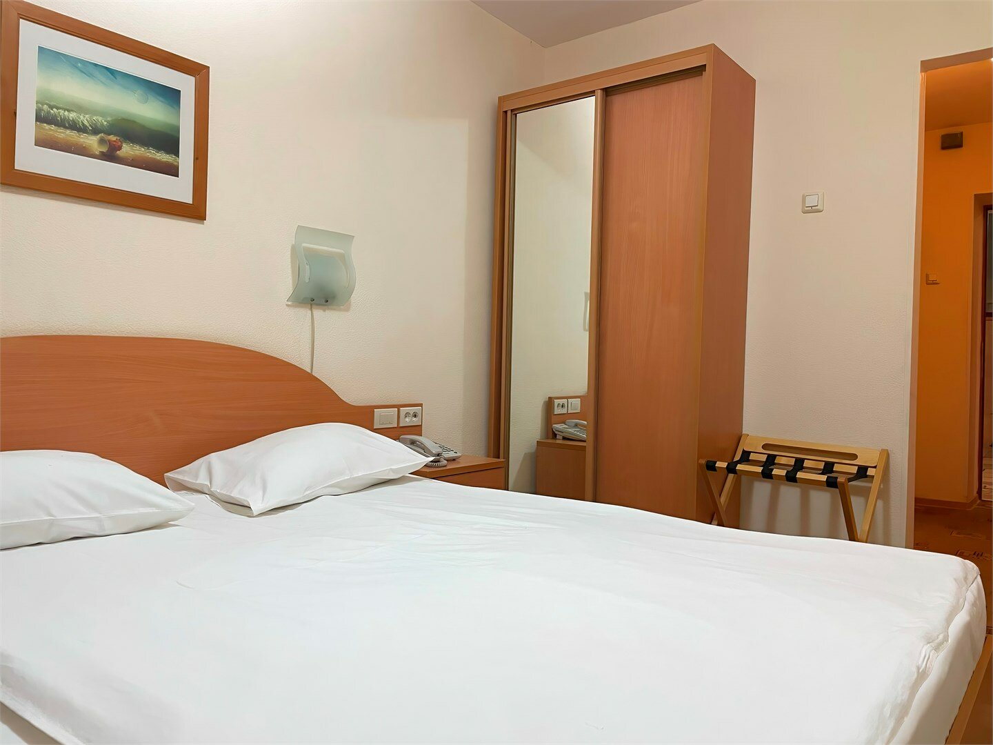 Стандарт с большой двуспальной кроватью/Double