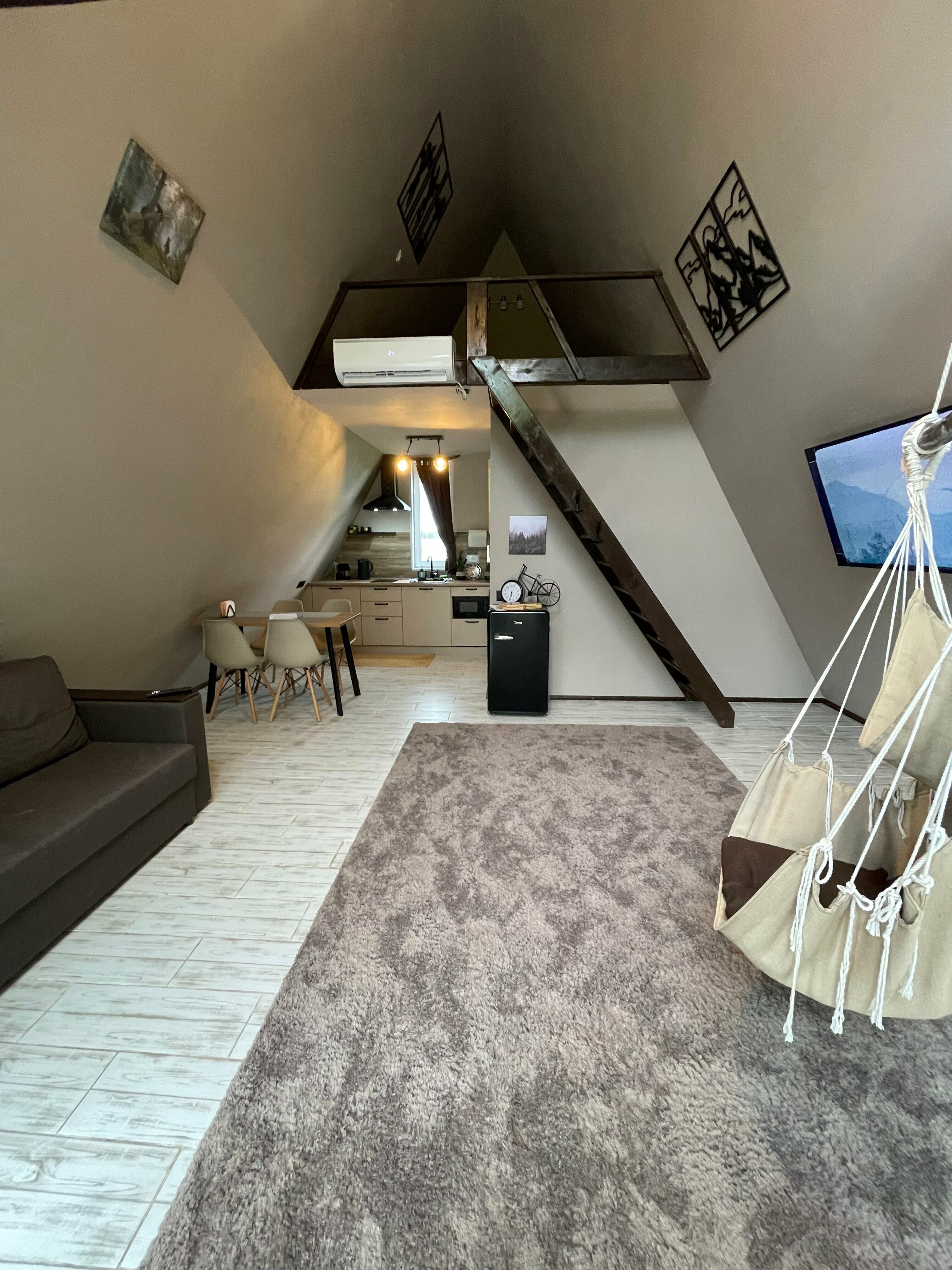 Двухуровневый четырехместный номер