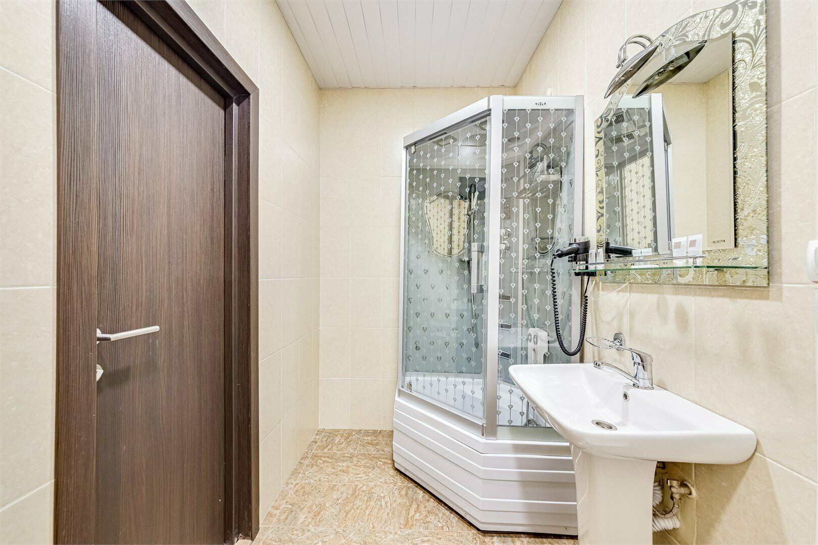 Люкс - двухкомнатный Номер