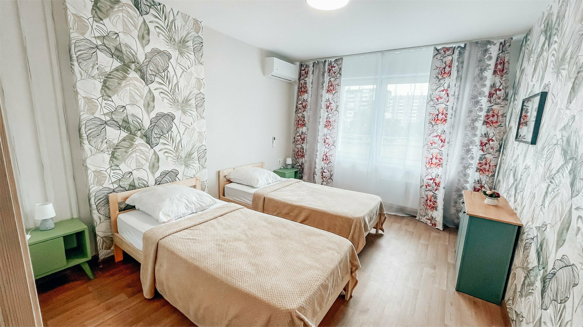 Семейный номер с балконом