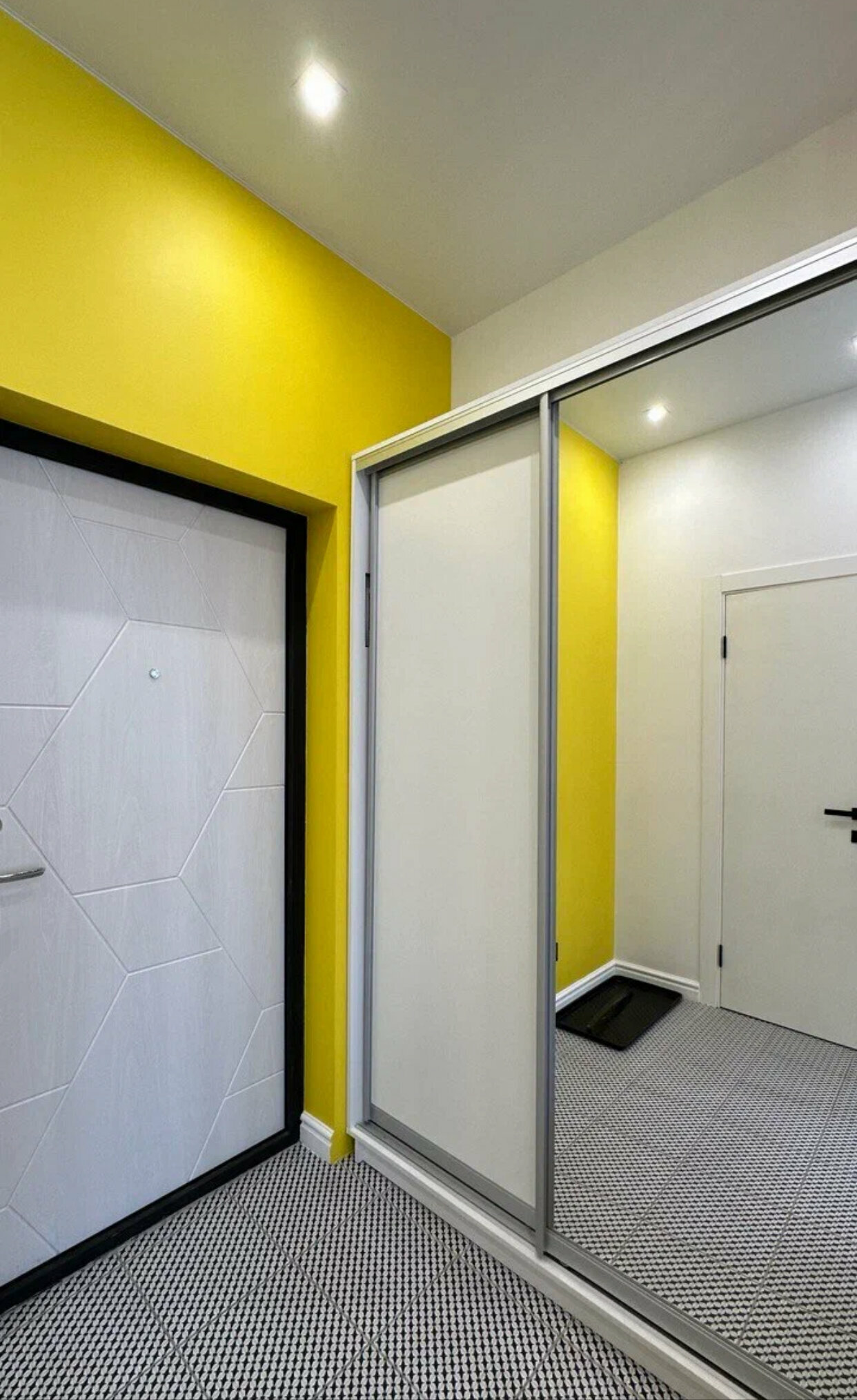 Трехместный номер с террасой