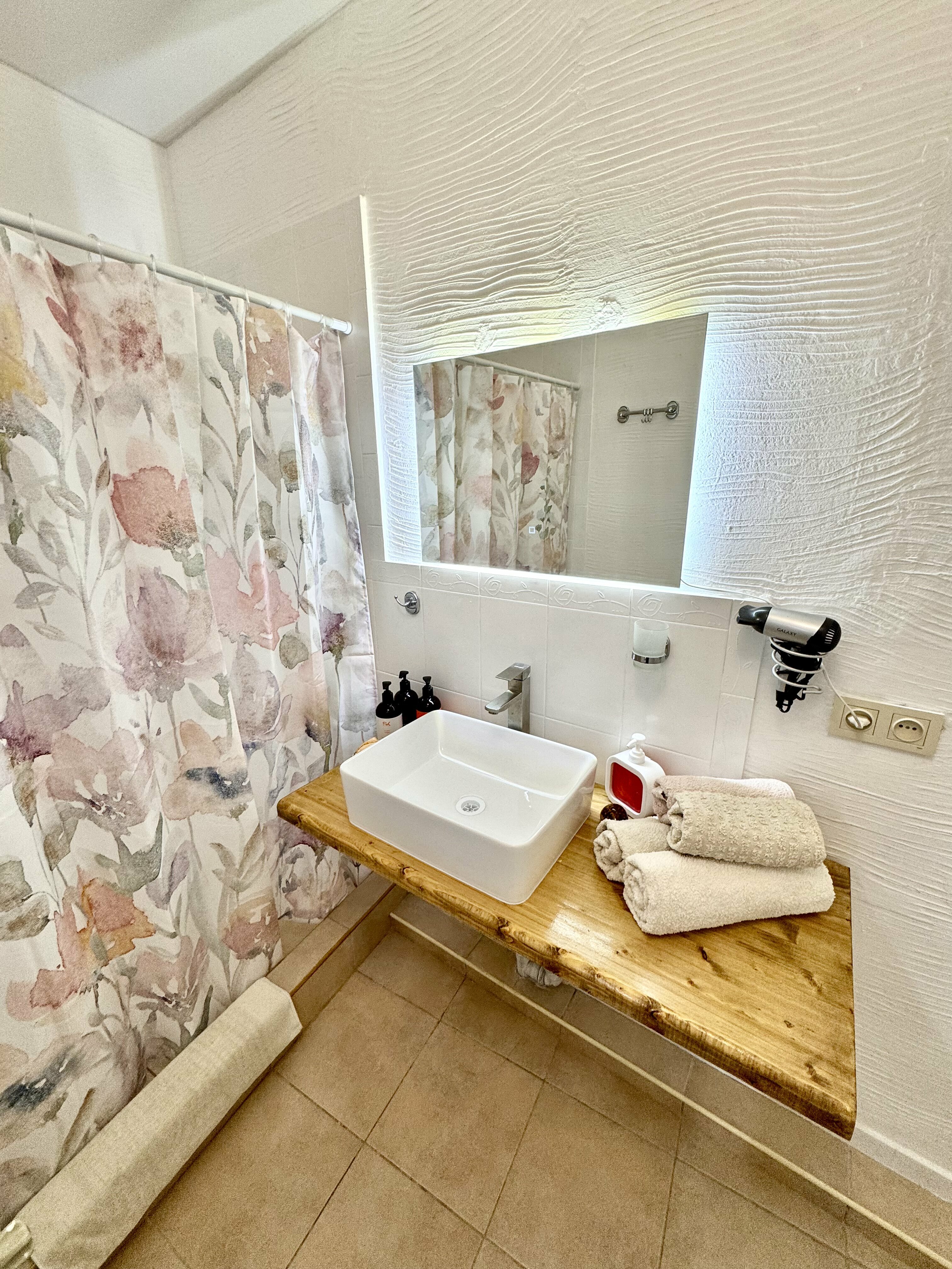 Двухместный номер с 1 кроватью и видом на сад