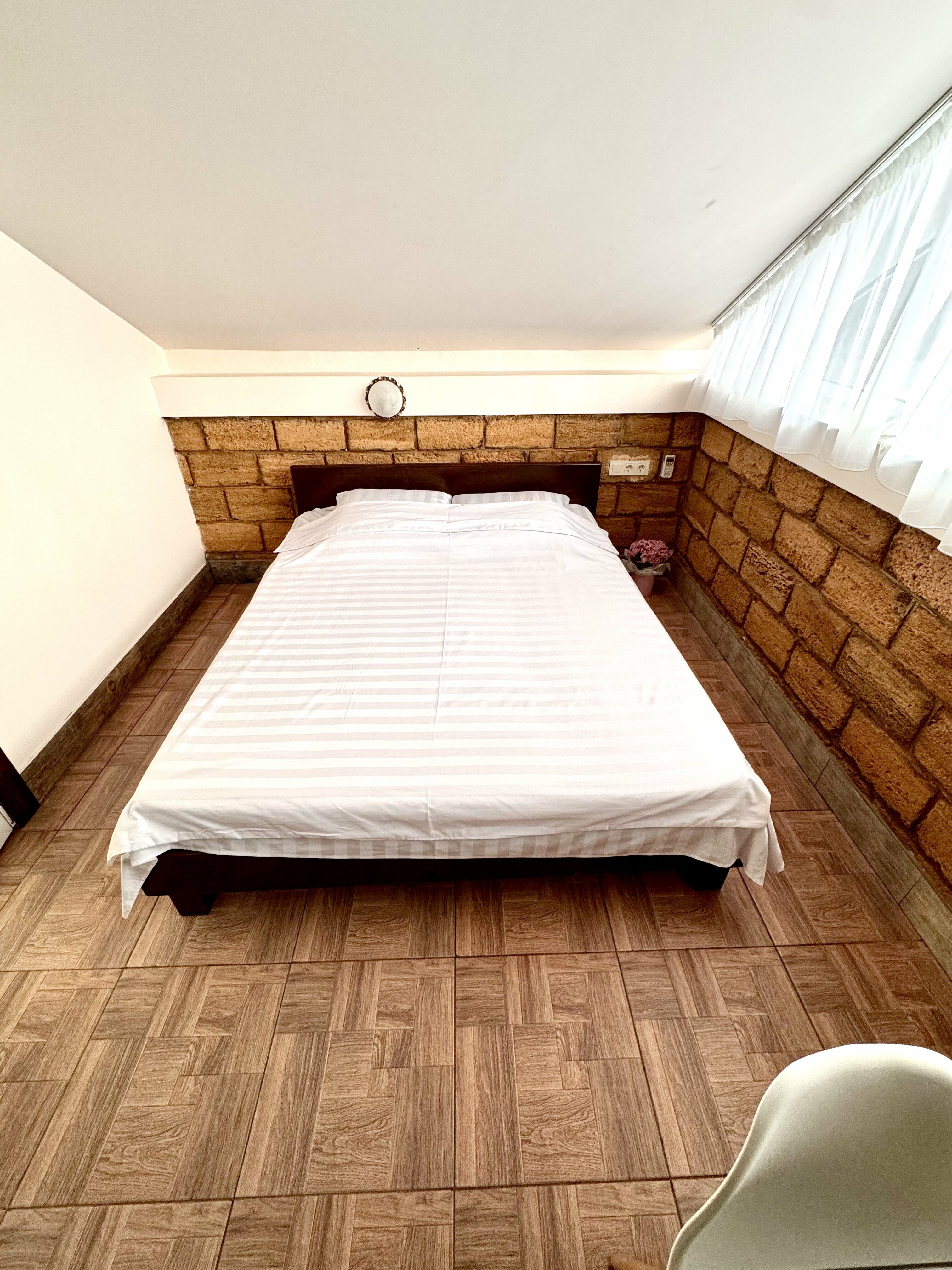 Номер Делюкс