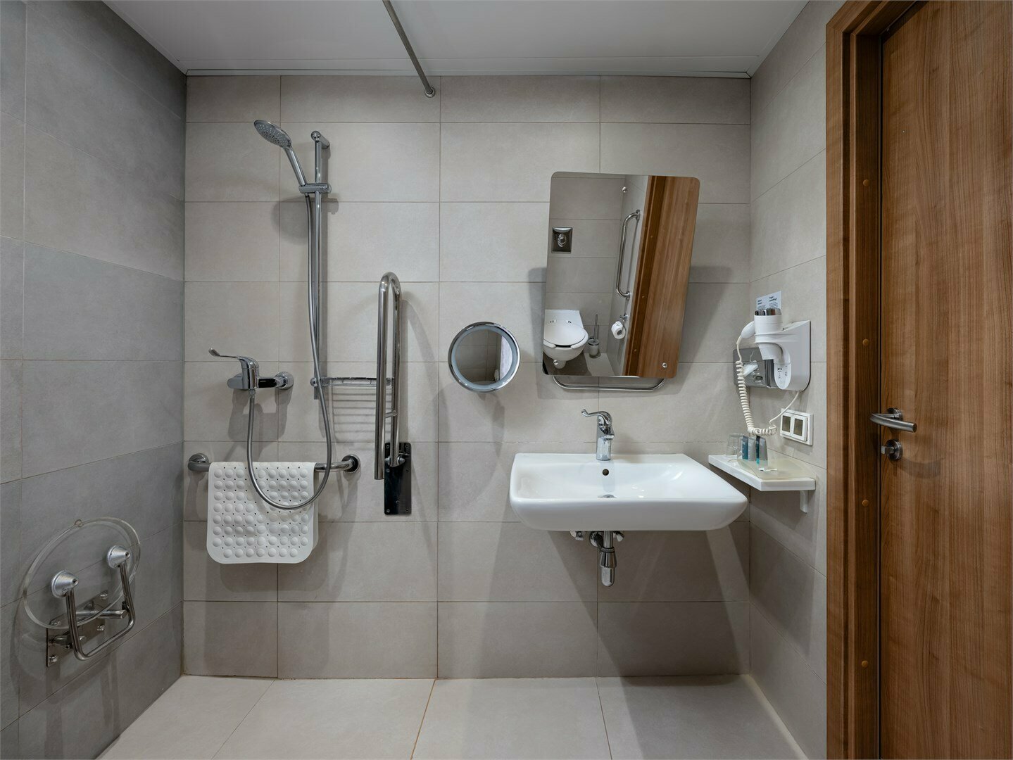 Номер для людей с особыми потребностями