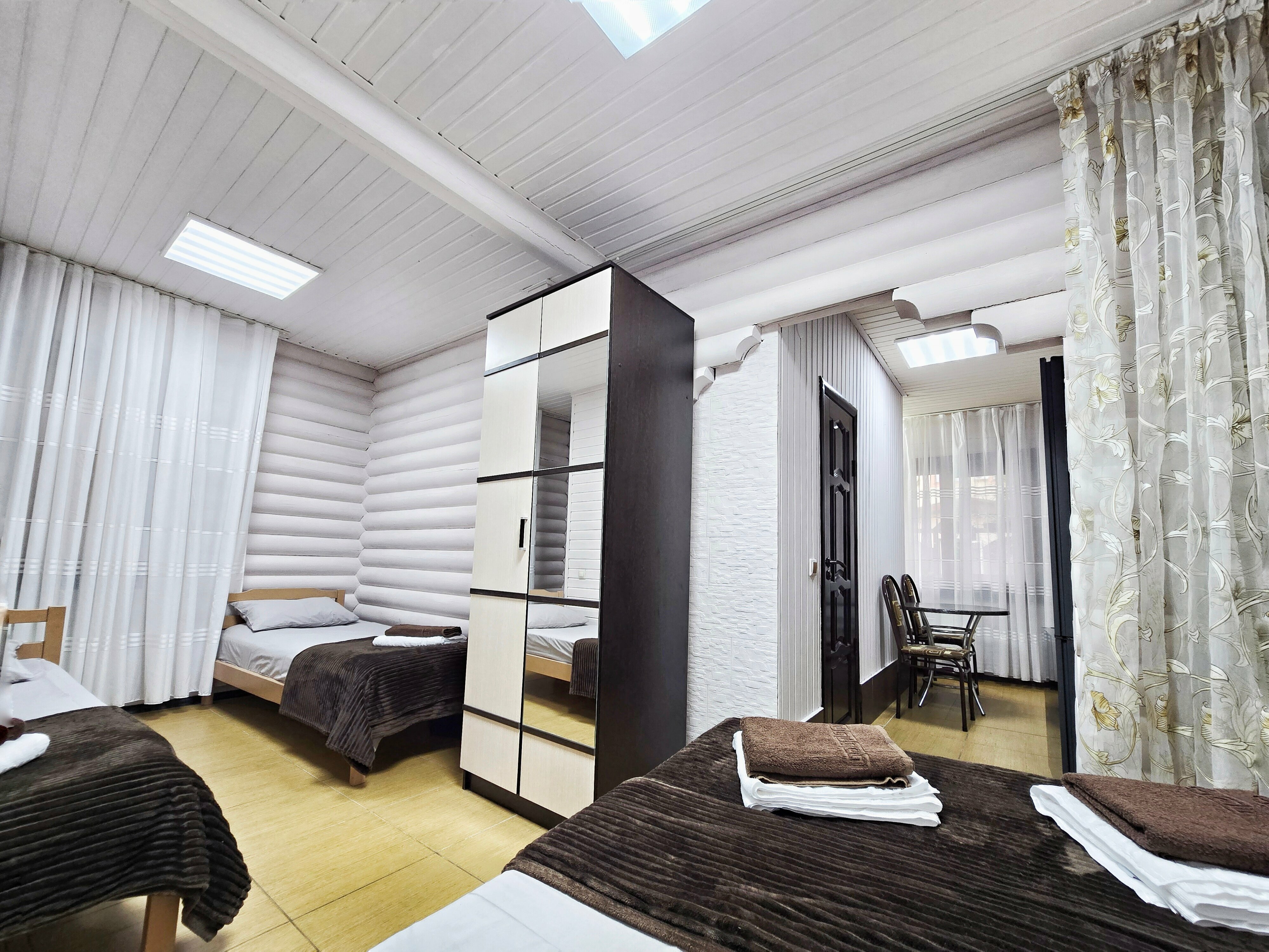 9. Апартаменты с кухней на 4чел. (1 этаж)