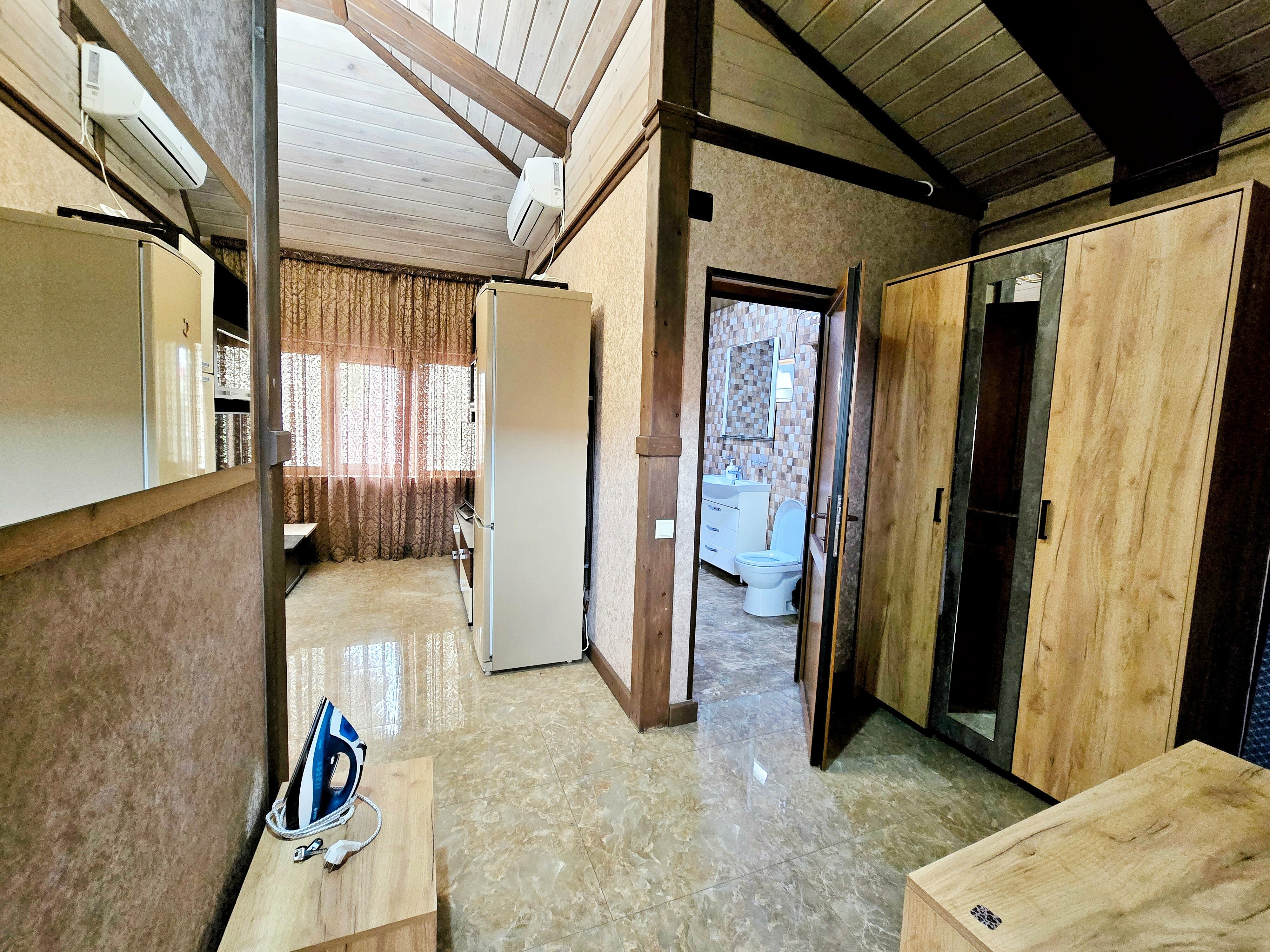 7. Семейный номер на 2-5чел.(2 этаж)