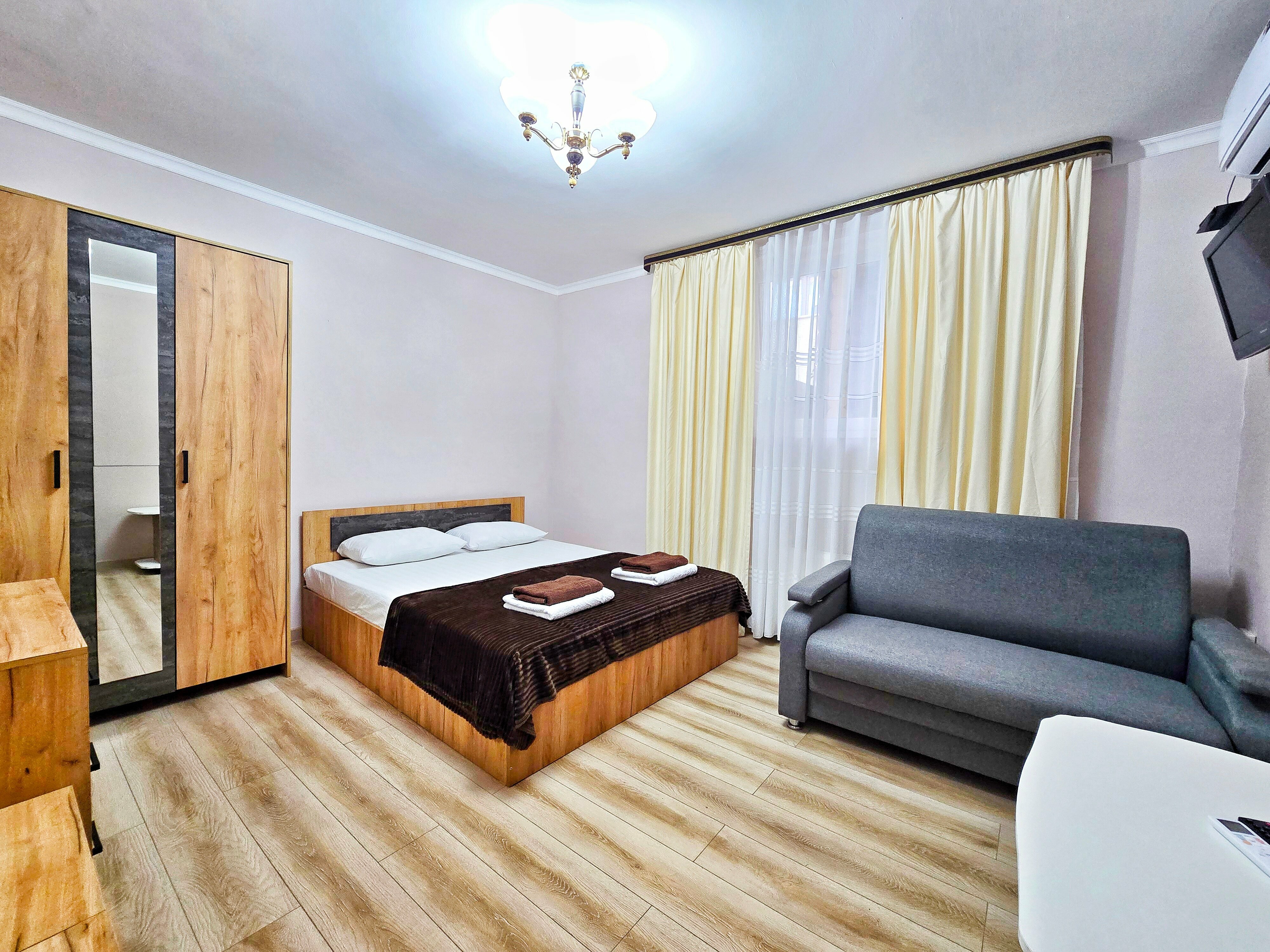 2. Номер на 2-3чел. (цокольный этаж, общий сан.узел на 2 комнаты)